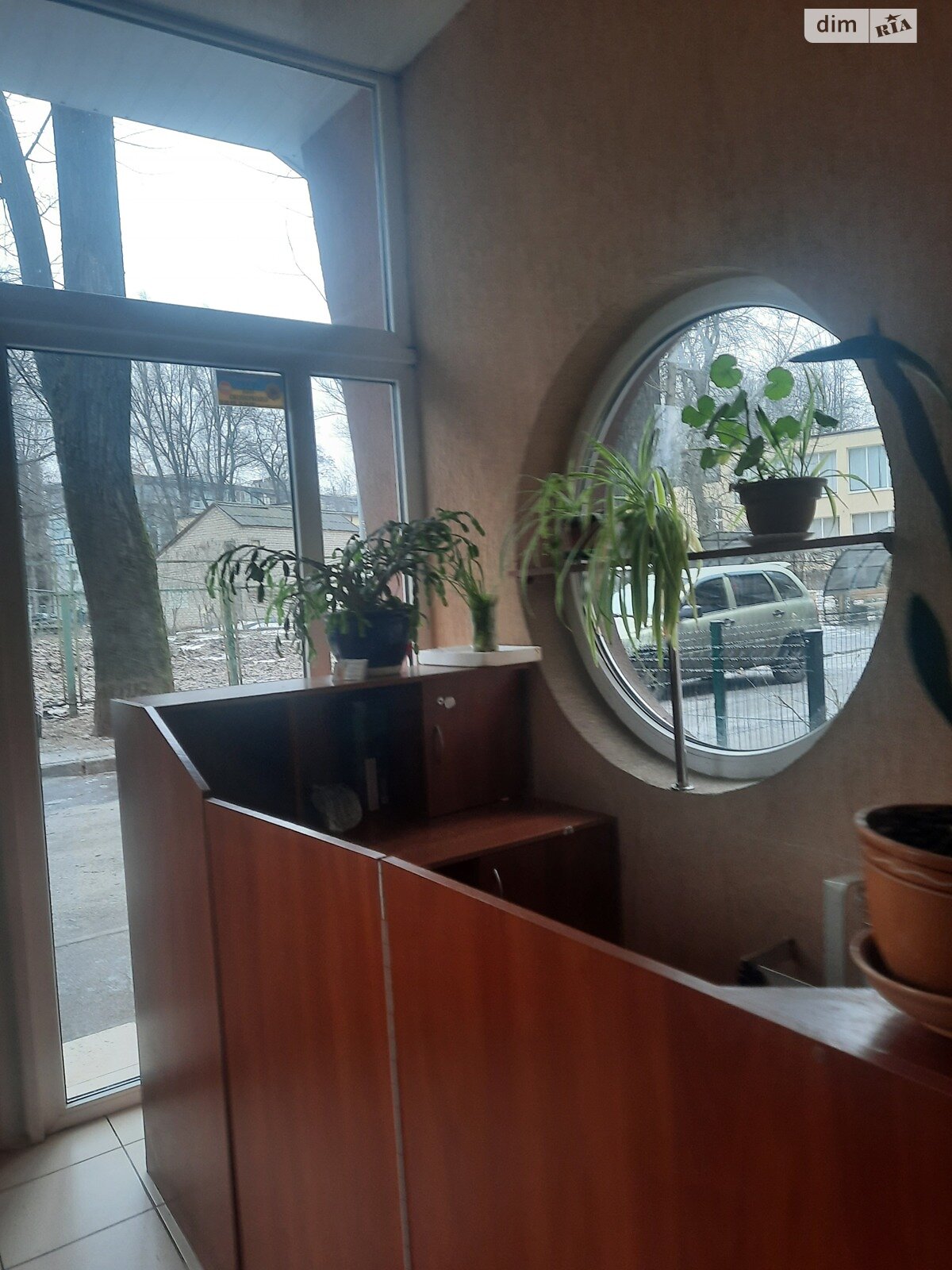 однокомнатная квартира с ремонтом в Днепре, район 12 квартал, на ул. Квартальная 13 в аренду на долгий срок помесячно фото 1