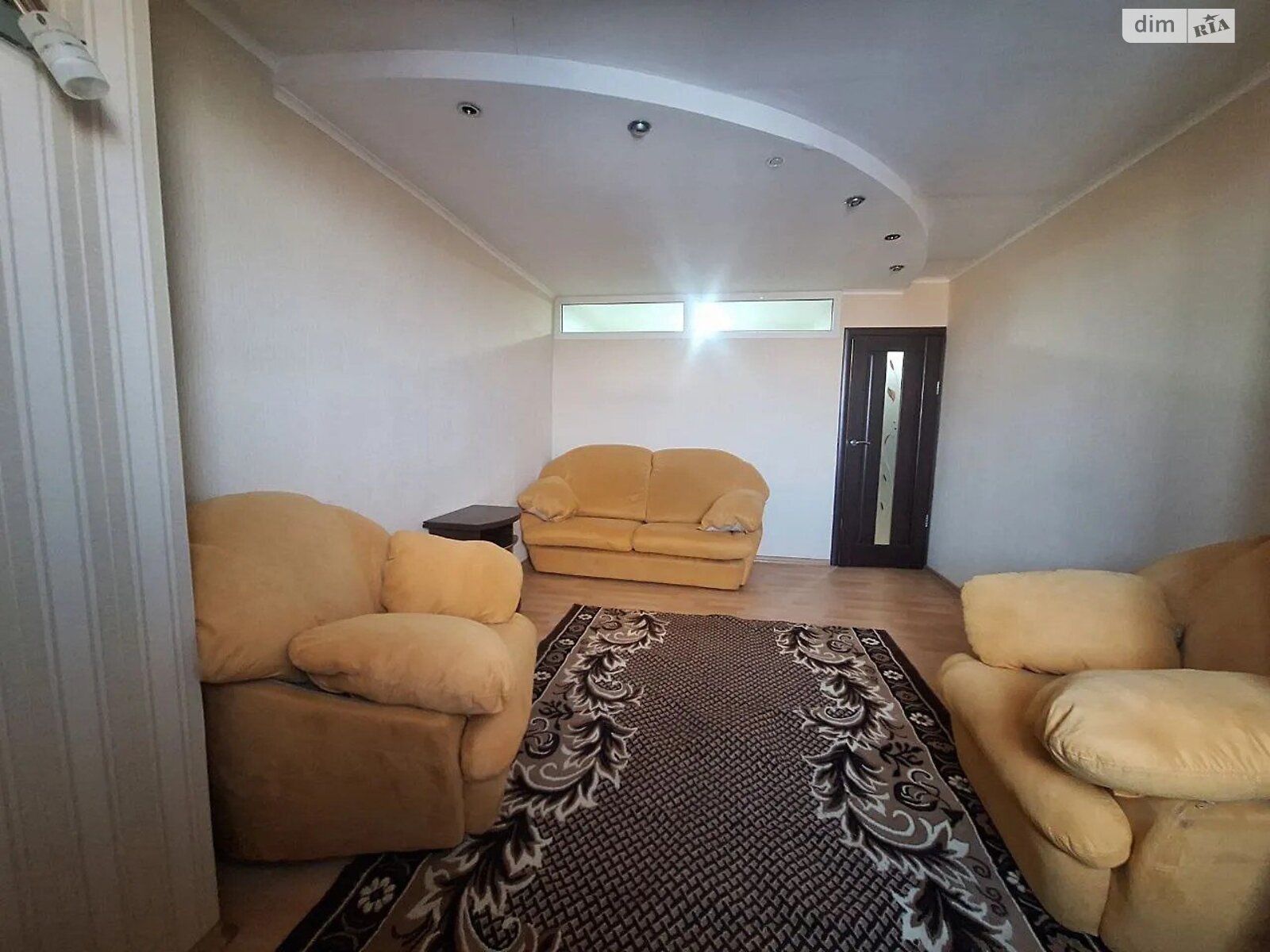 однокомнатная квартира в Днепре, на ул. Алексеенко Надежды 100 в аренду на долгий срок помесячно фото 1