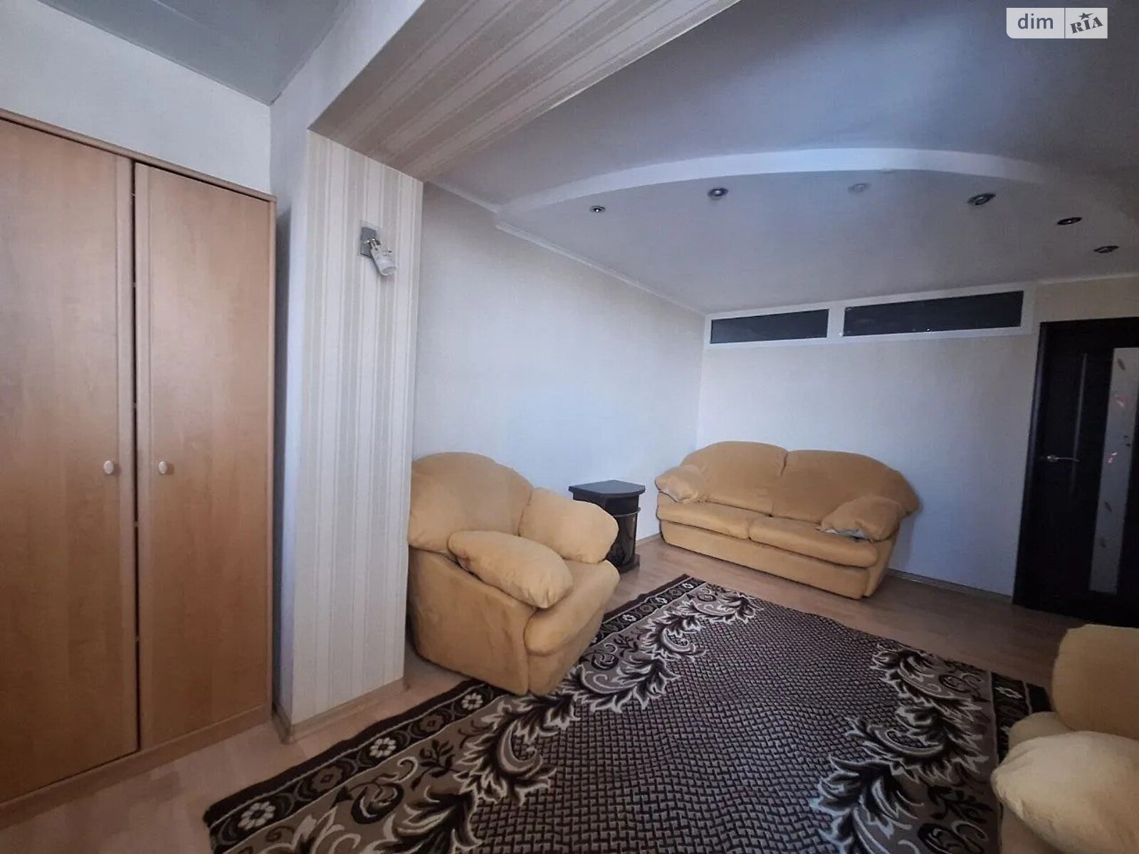 однокомнатная квартира в Днепре, на ул. Алексеенко Надежды 100 в аренду на долгий срок помесячно фото 1