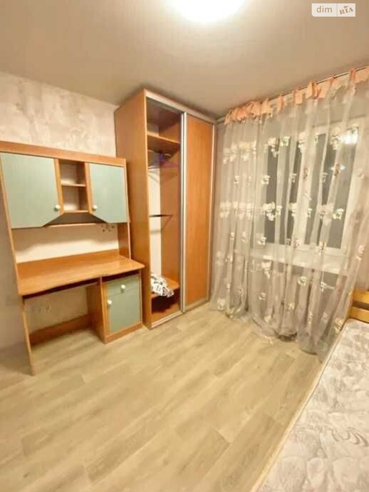 трехкомнатная квартира с мебелью в Днепре, район Амур-Нижнеднепровский, на ул. Дементьева в аренду на долгий срок помесячно фото 1
