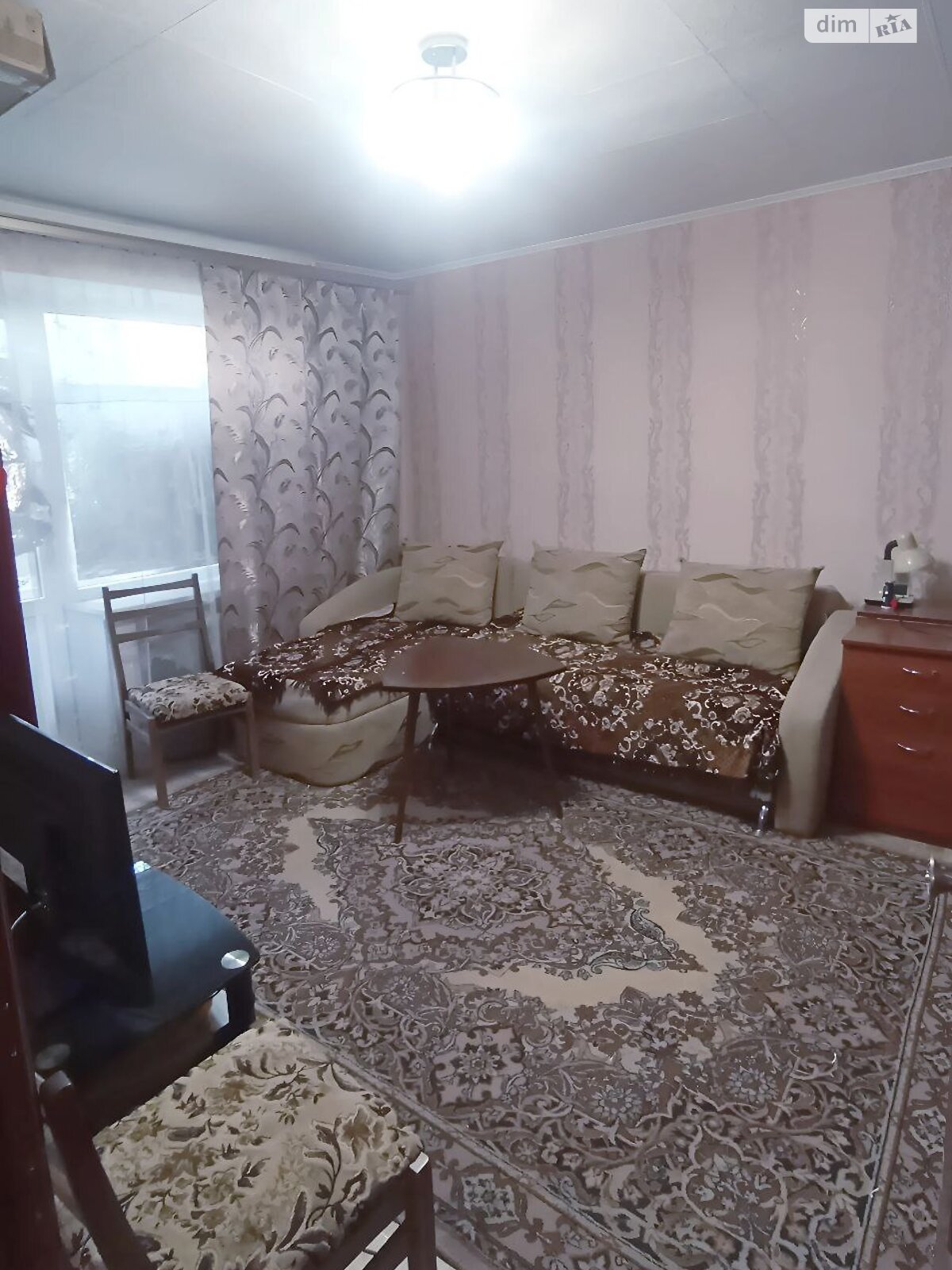однокімнатна квартира в Дніпрі, район Амур-Нижньодніпровський, на вул. Подебрадська в довготривалу оренду помісячно фото 1 однокімнатна квартира в Дніпрі, район Амур-Нижньодніпровський, на вул. Подебрадська в довготривалу оренду помісячно фото 1