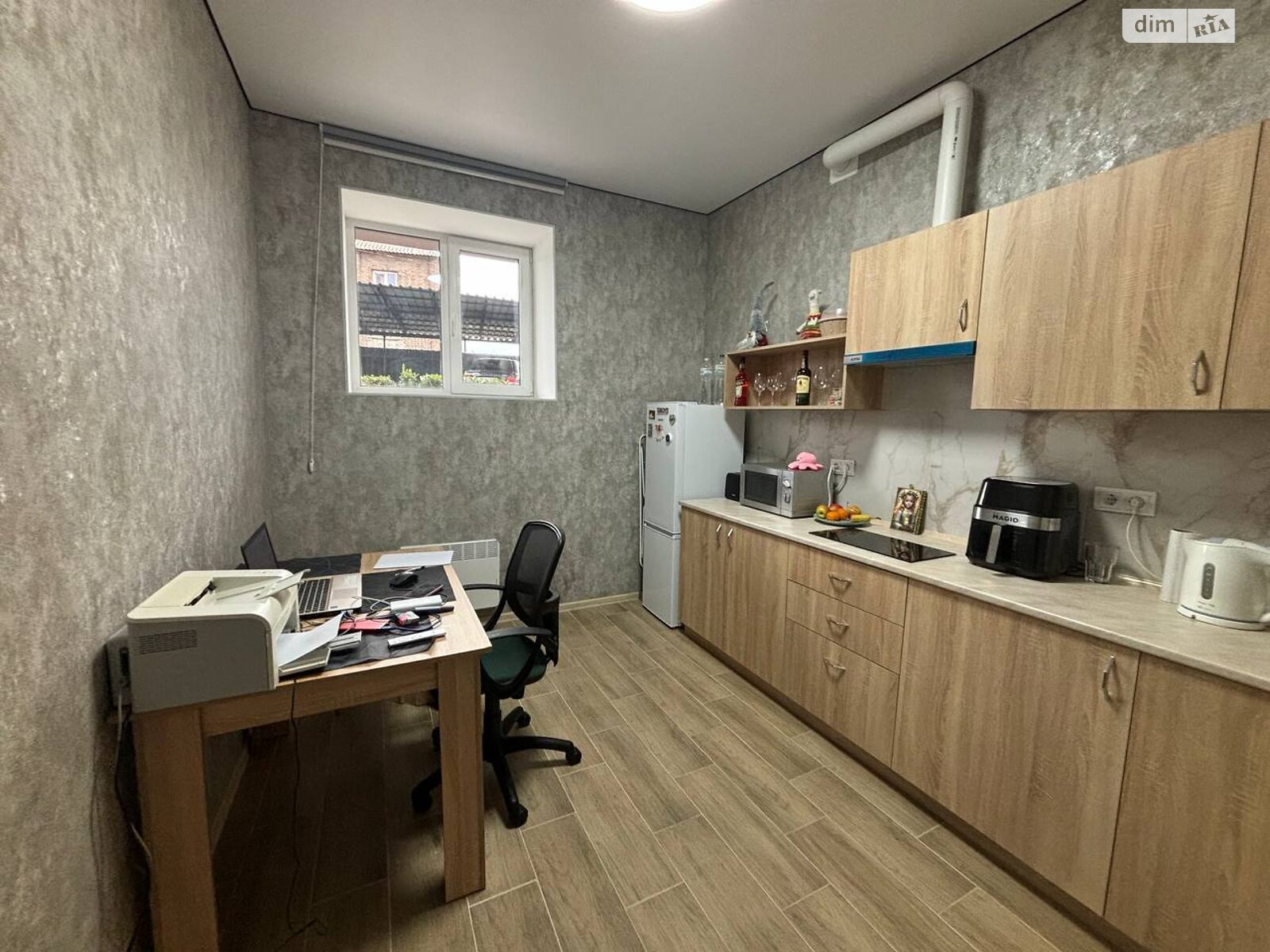 однокімнатна квартира в Дніпрі, район Боржом, на вул. Мольєра 77 в довготривалу оренду помісячно фото 1 однокімнатна квартира в Дніпрі, район Боржом, на вул. Мольєра 77 в довготривалу оренду помісячно фото 1