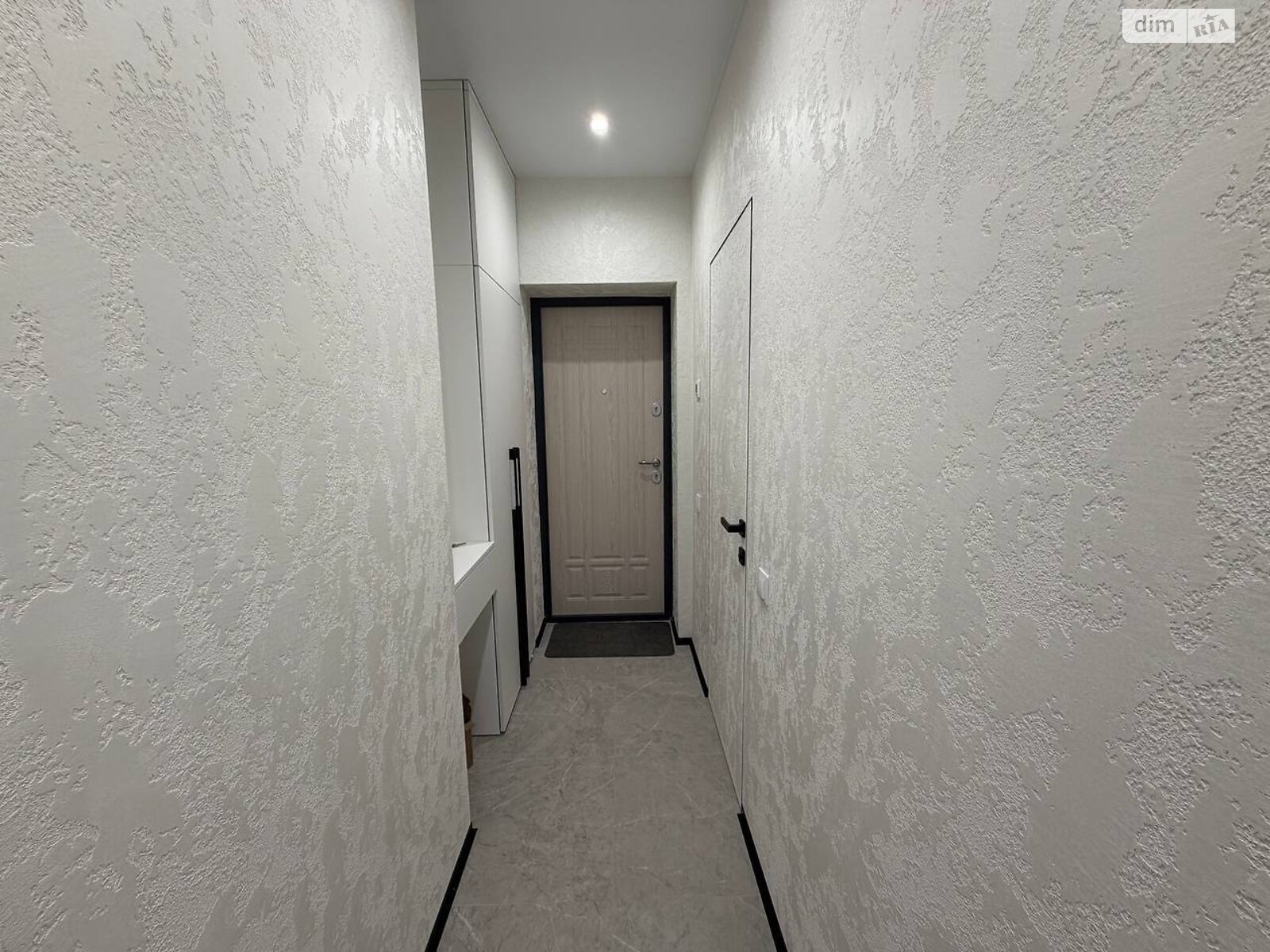 двухкомнатная квартира в Днепре, район Боржом, на ул. Мольера 77 в аренду на долгий срок помесячно фото 1