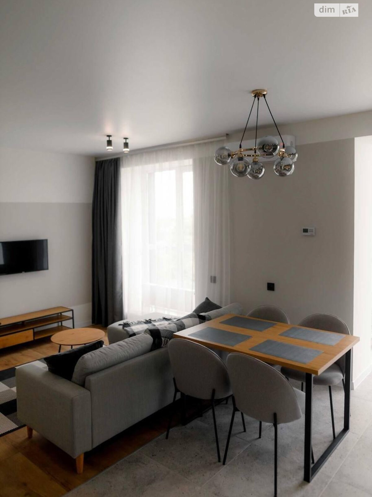 однокомнатная квартира в Днепре, район ДИИТ, на ул. Героев Спасателей 6 в аренду на долгий срок помесячно фото 1 однокомнатная квартира в Днепре, район ДИИТ, на ул. Героев Спасателей 6 в аренду на долгий срок помесячно фото 1