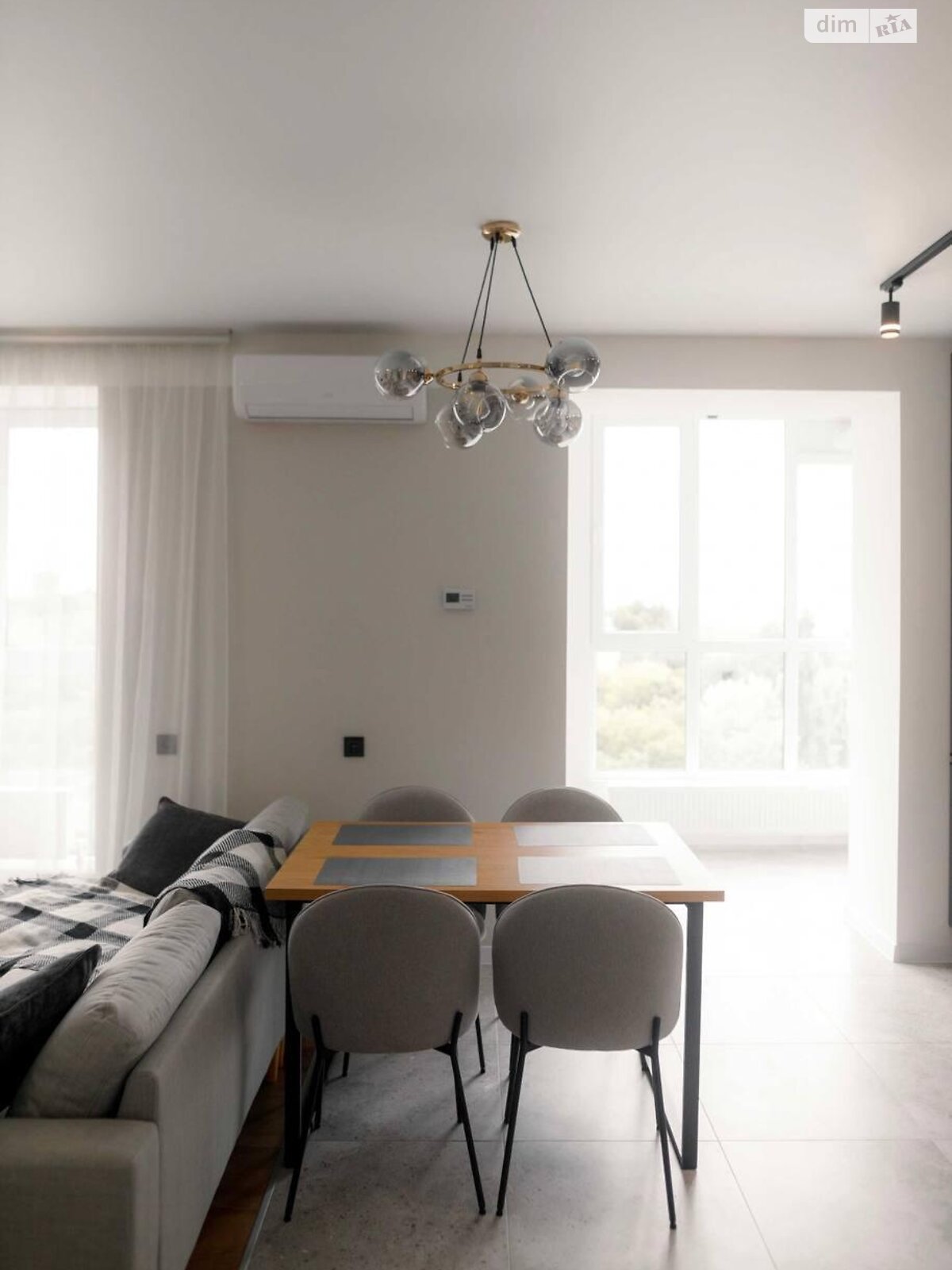 однокомнатная квартира в Днепре, район ДИИТ, на ул. Героев Спасателей 6 в аренду на долгий срок помесячно фото 1 однокомнатная квартира в Днепре, район ДИИТ, на ул. Героев Спасателей 6 в аренду на долгий срок помесячно фото 1