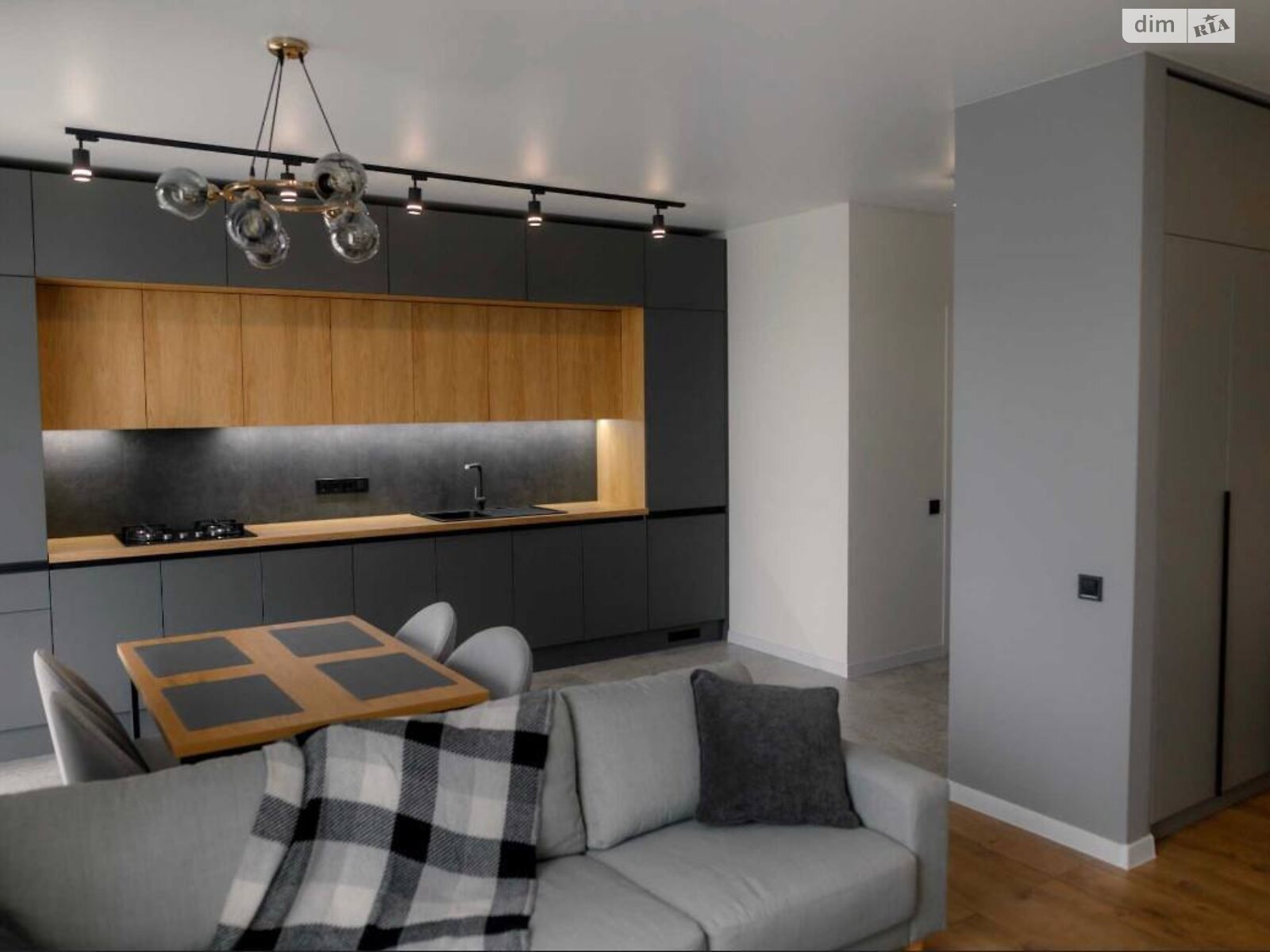 однокомнатная квартира в Днепре, район ДИИТ, на ул. Героев Спасателей 6 в аренду на долгий срок помесячно фото 1