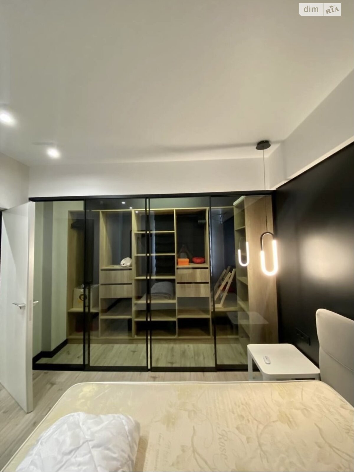 двокімнатна квартира в Дніпрі, район ДІІТ, на вул. Героїв Рятувальників 6 в довготривалу оренду помісячно фото 1 двокімнатна квартира в Дніпрі, район ДІІТ, на вул. Героїв Рятувальників 6 в довготривалу оренду помісячно фото 1