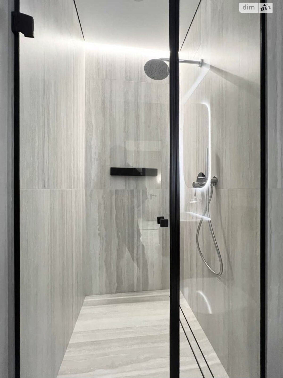 двокімнатна квартира в Дніпрі, район ДІІТ, на вул. Героїв Рятувальників 6 в довготривалу оренду помісячно фото 1 двокімнатна квартира в Дніпрі, район ДІІТ, на вул. Героїв Рятувальників 6 в довготривалу оренду помісячно фото 1