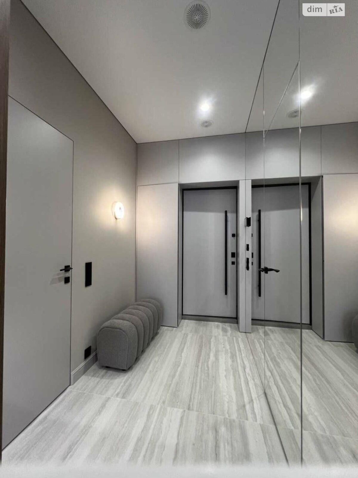 двокімнатна квартира в Дніпрі, район ДІІТ, на вул. Героїв Рятувальників 6 в довготривалу оренду помісячно фото 1 двокімнатна квартира в Дніпрі, район ДІІТ, на вул. Героїв Рятувальників 6 в довготривалу оренду помісячно фото 1