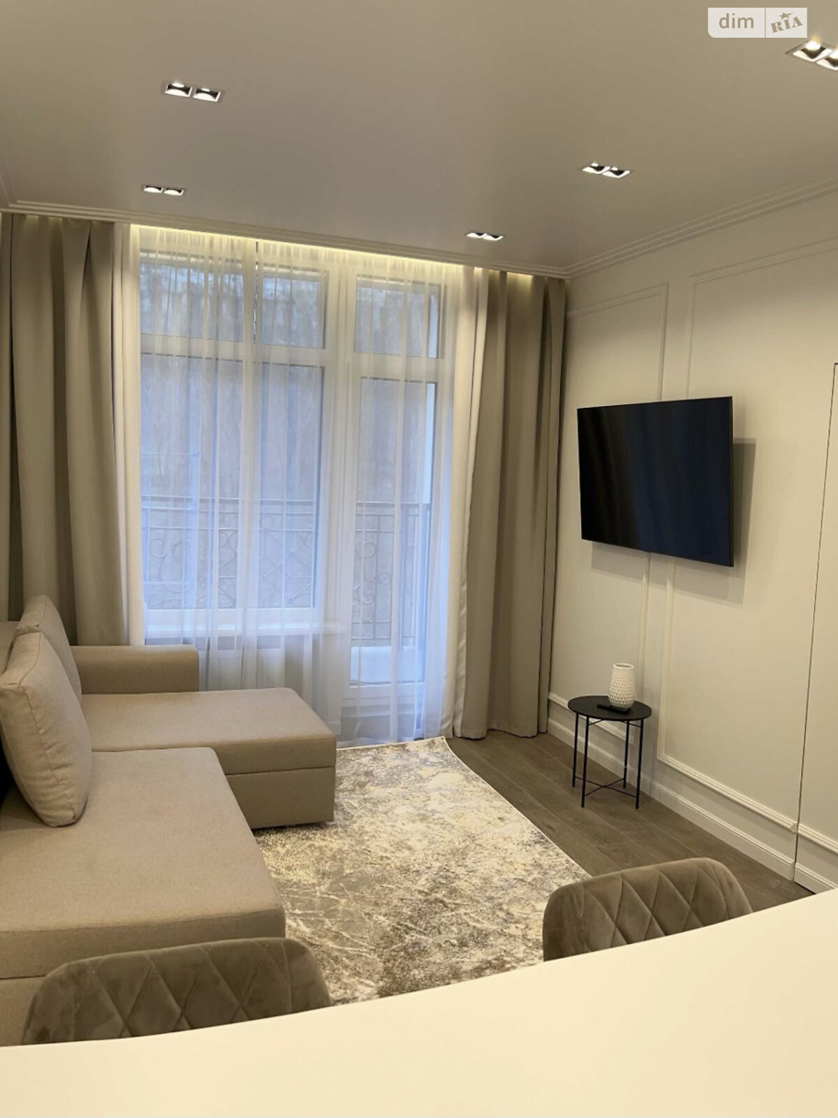 двокімнатна квартира в Дніпрі, район ДІІТ, на вул. Героїв Рятувальників 6 в довготривалу оренду помісячно фото 1 двокімнатна квартира в Дніпрі, район ДІІТ, на вул. Героїв Рятувальників 6 в довготривалу оренду помісячно фото 1