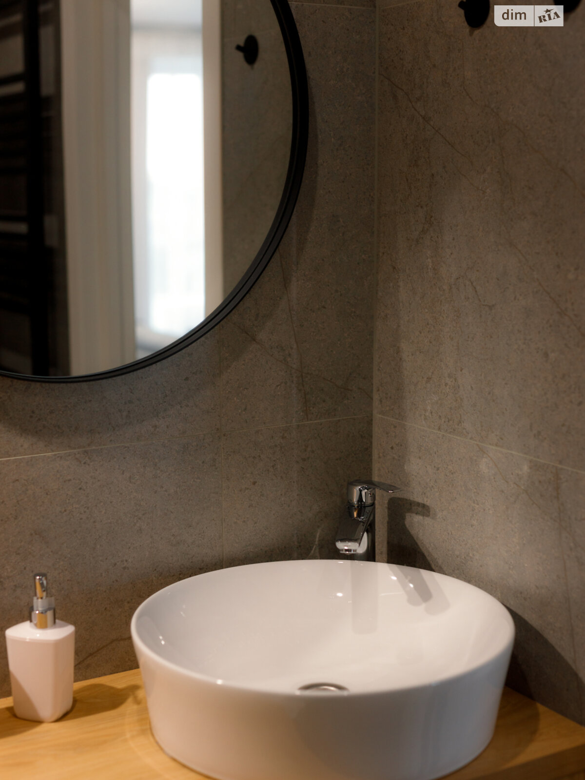 однокомнатная квартира в Днепре, район ДИИТ, на ул. Героев Спасателей 6 в аренду на долгий срок помесячно фото 1