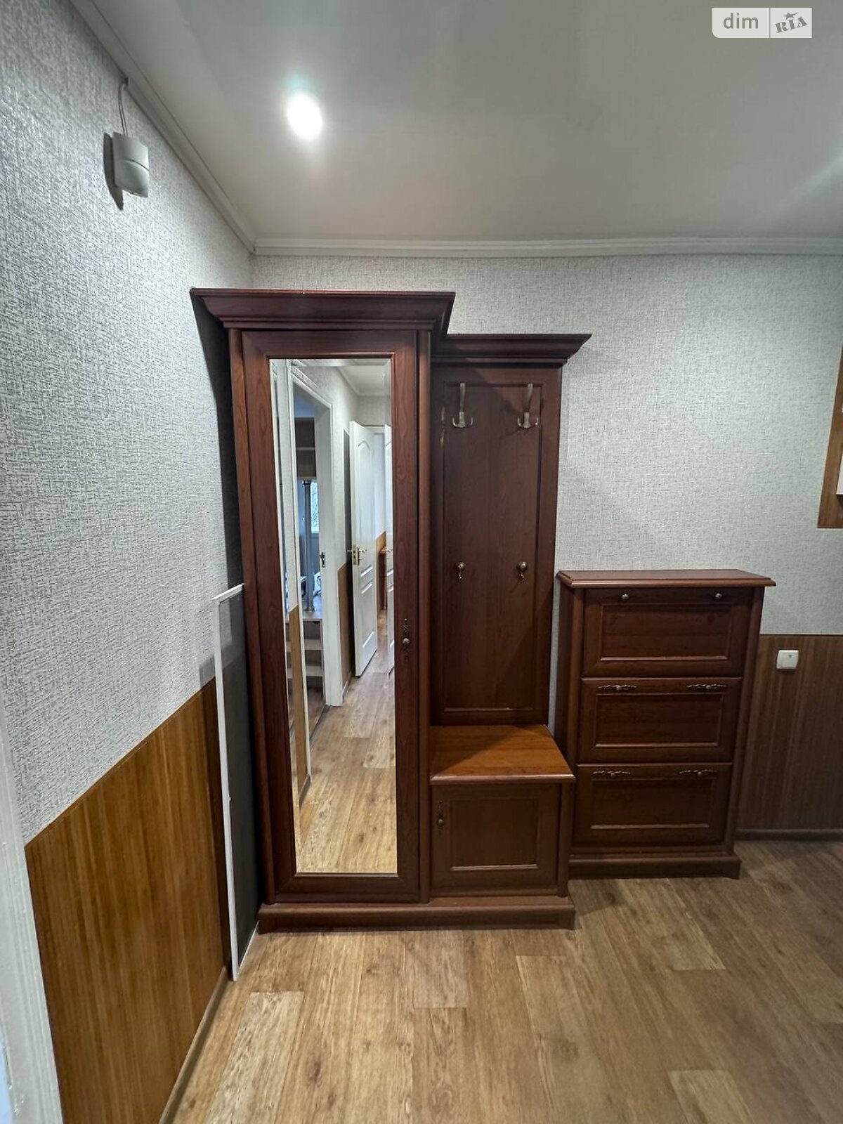 однокімнатна квартира в Дніпрі, район ДІІТ, на вул. Лазаряна 9 в довготривалу оренду помісячно фото 1 однокімнатна квартира в Дніпрі, район ДІІТ, на вул. Лазаряна 9 в довготривалу оренду помісячно фото 1