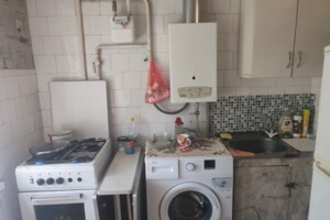 трикімнатна квартира в Дніпрі, район ДІІТ, на вул. Марії Кюрі 13 в довготривалу оренду помісячно фото 2