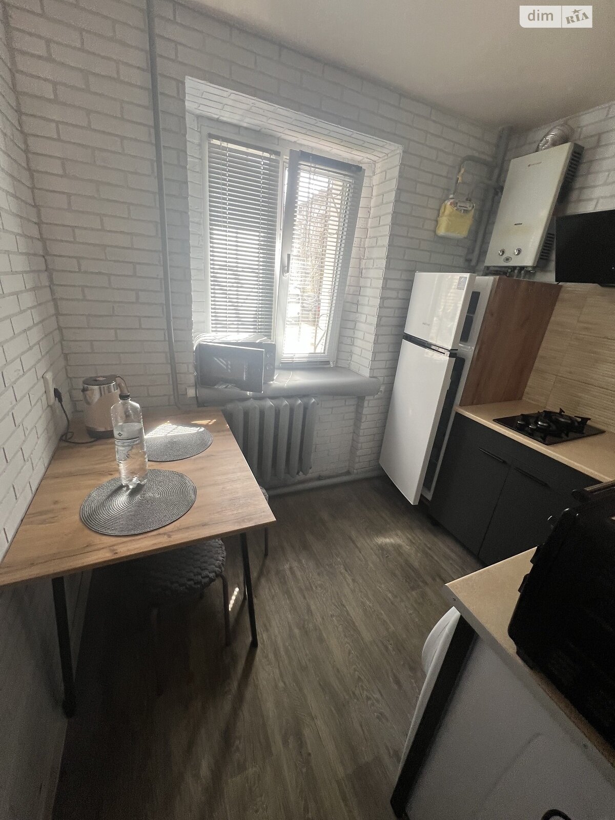 трехкомнатная квартира в Днепре, район Центральный, на просп. Науки 97 в аренду на долгий срок помесячно фото 1 трехкомнатная квартира в Днепре, район Центральный, на просп. Науки 97 в аренду на долгий срок помесячно фото 1