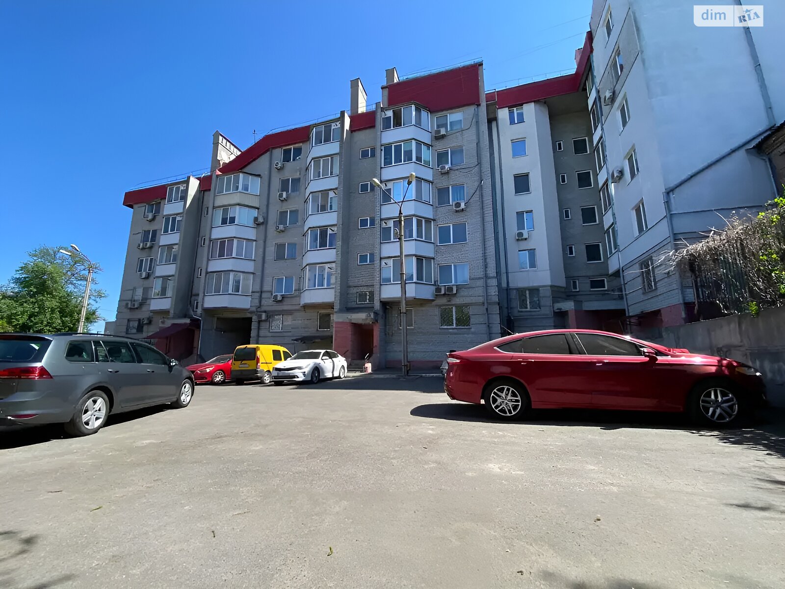 двокімнатна квартира в Дніпрі, район Єврейська слобода, на вул. Троїцька 40 в довготривалу оренду помісячно фото 1 двокімнатна квартира в Дніпрі, район Єврейська слобода, на вул. Троїцька 40 в довготривалу оренду помісячно фото 1