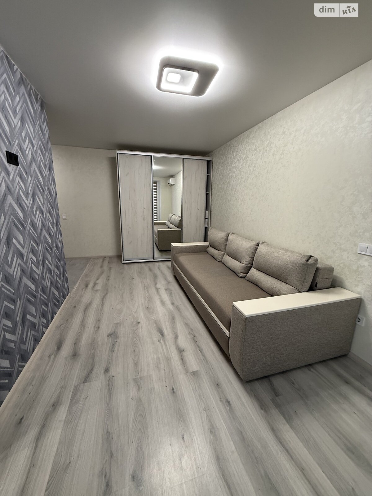 однокомнатная квартира в Днепре, район Еврейская слобода, на ул. Вознесенская 25, кв. 92 в аренду на долгий срок помесячно фото 1