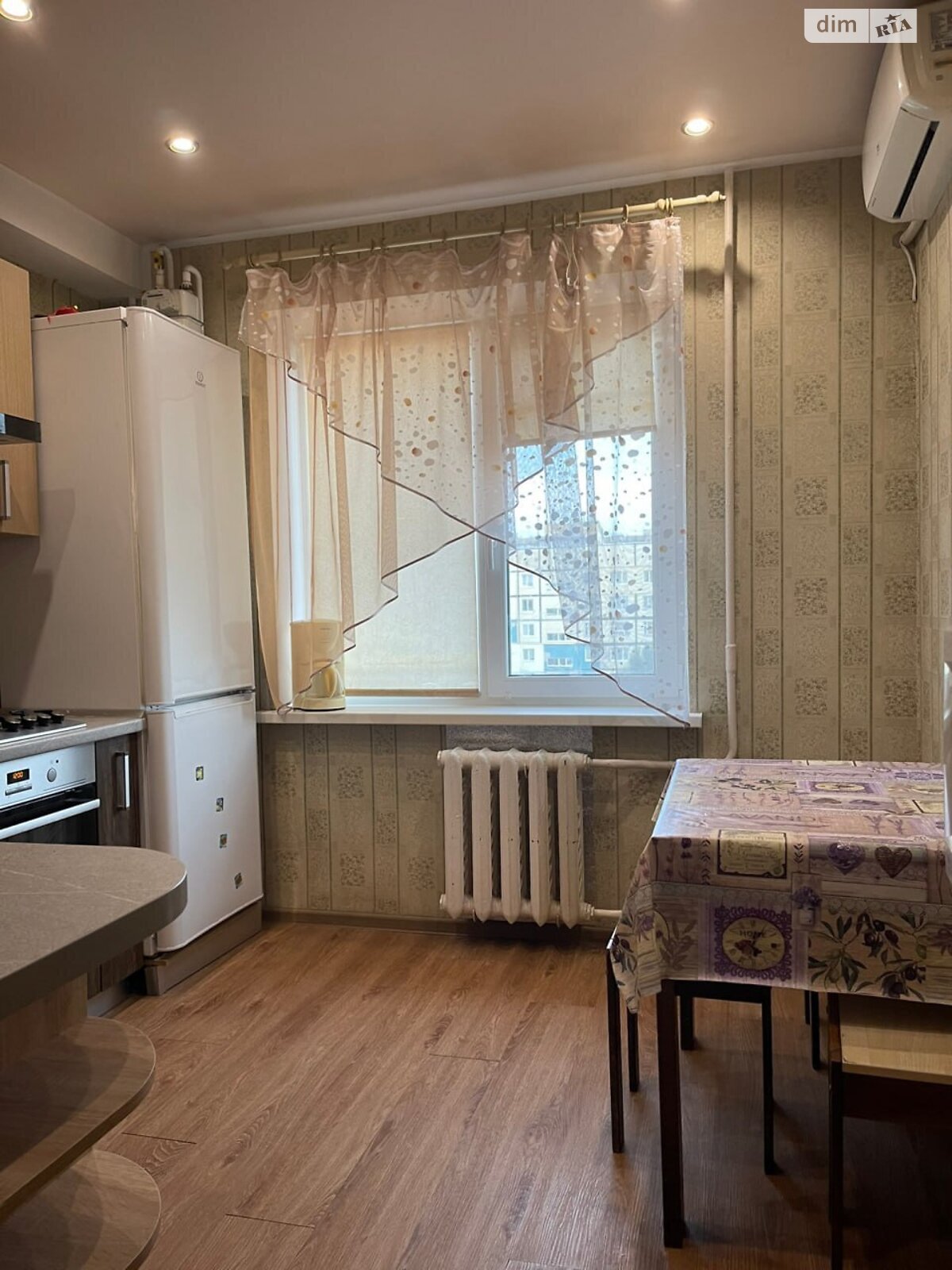 двухкомнатная квартира в Днепре, на просп. Героев 18 в аренду на долгий срок помесячно фото 1 двухкомнатная квартира в Днепре, на просп. Героев 18 в аренду на долгий срок помесячно фото 1