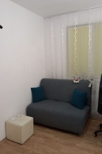 двухкомнатная квартира с мебелью в Днепре, район Индустриальный, на ул. Батумская 26 в аренду на долгий срок помесячно фото 2