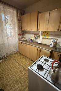 однокомнатная квартира с мебелью в Днепре, район Калиновский, на ул. Подебрадская в аренду на долгий срок помесячно фото 2