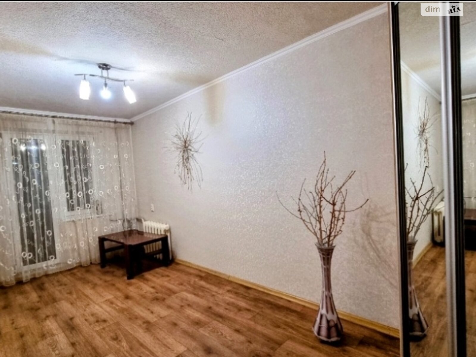 трехкомнатная квартира в Днепре, район Калиновский, на ул. Янтарная в аренду на долгий срок помесячно фото 1 трехкомнатная квартира в Днепре, район Калиновский, на ул. Янтарная в аренду на долгий срок помесячно фото 1