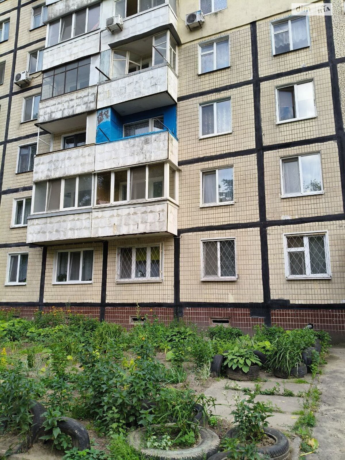 трехкомнатная квартира в Днепре, район Калиновский, на ул. Янтарная 79 в аренду на долгий срок помесячно фото 1 трехкомнатная квартира в Днепре, район Калиновский, на ул. Янтарная 79 в аренду на долгий срок помесячно фото 1