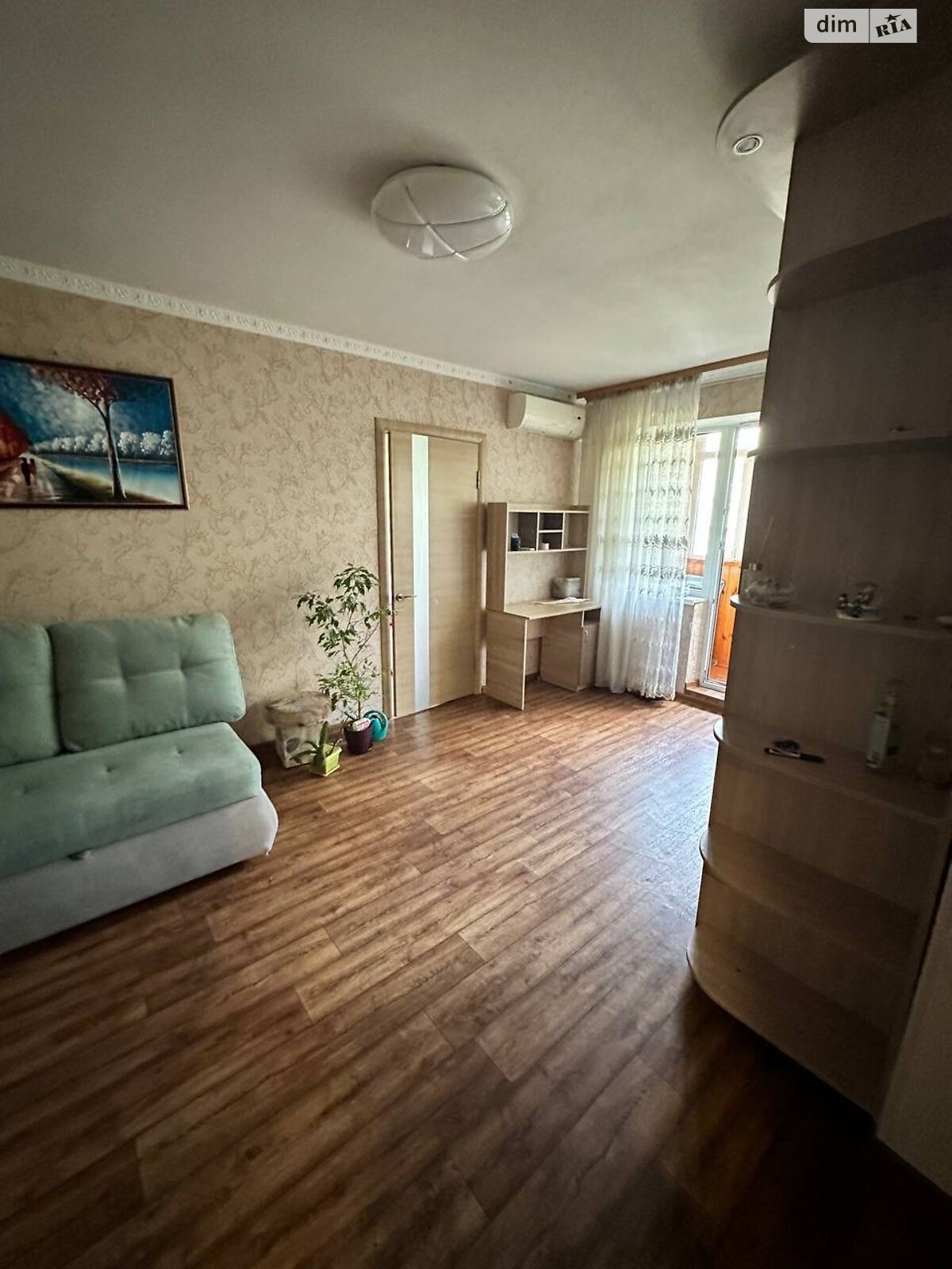 двухкомнатная квартира в Днепре, район Косиора, на ул. Хмельницкого Богдана 19 в аренду на долгий срок помесячно фото 1 двухкомнатная квартира в Днепре, район Косиора, на ул. Хмельницкого Богдана 19 в аренду на долгий срок помесячно фото 1