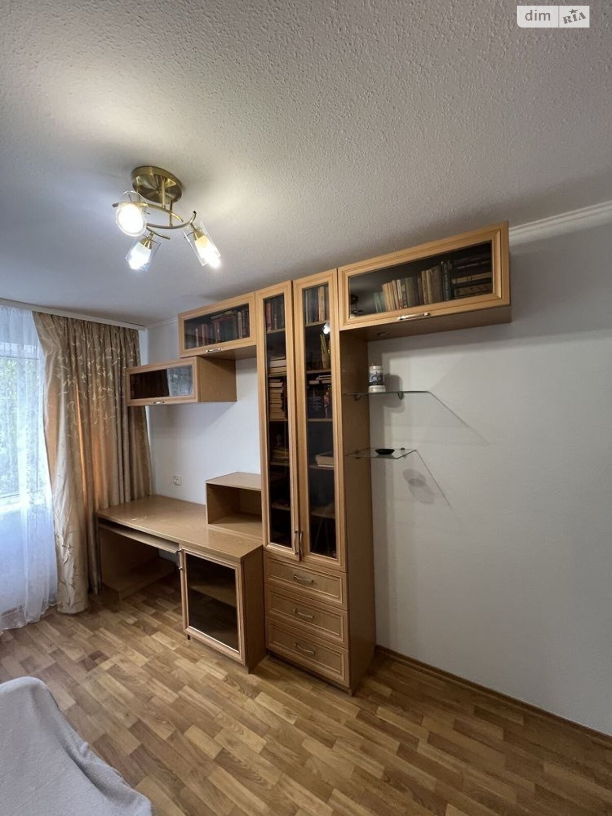 трехкомнатная квартира в Днепре, район Косиора, на ул. Квитки Цисык 10, кв. 20 в аренду на долгий срок помесячно фото 1 трехкомнатная квартира в Днепре, район Косиора, на ул. Квитки Цисык 10, кв. 20 в аренду на долгий срок помесячно фото 1
