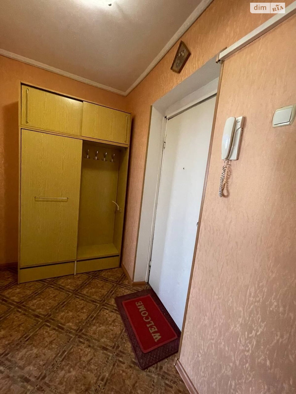 однокімнатна квартира в Дніпрі, район Косіора, на вул. Осіння 9Б в довготривалу оренду помісячно фото 1 однокімнатна квартира в Дніпрі, район Косіора, на вул. Осіння 9Б в довготривалу оренду помісячно фото 1