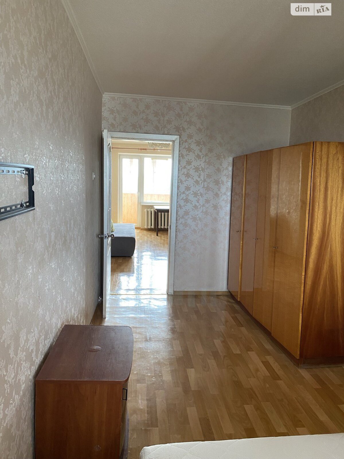трикімнатна квартира в Дніпрі, район Косіора, на просп. Слобожанський 82 в довготривалу оренду помісячно фото 1 трикімнатна квартира в Дніпрі, район Косіора, на просп. Слобожанський 82 в довготривалу оренду помісячно фото 1
