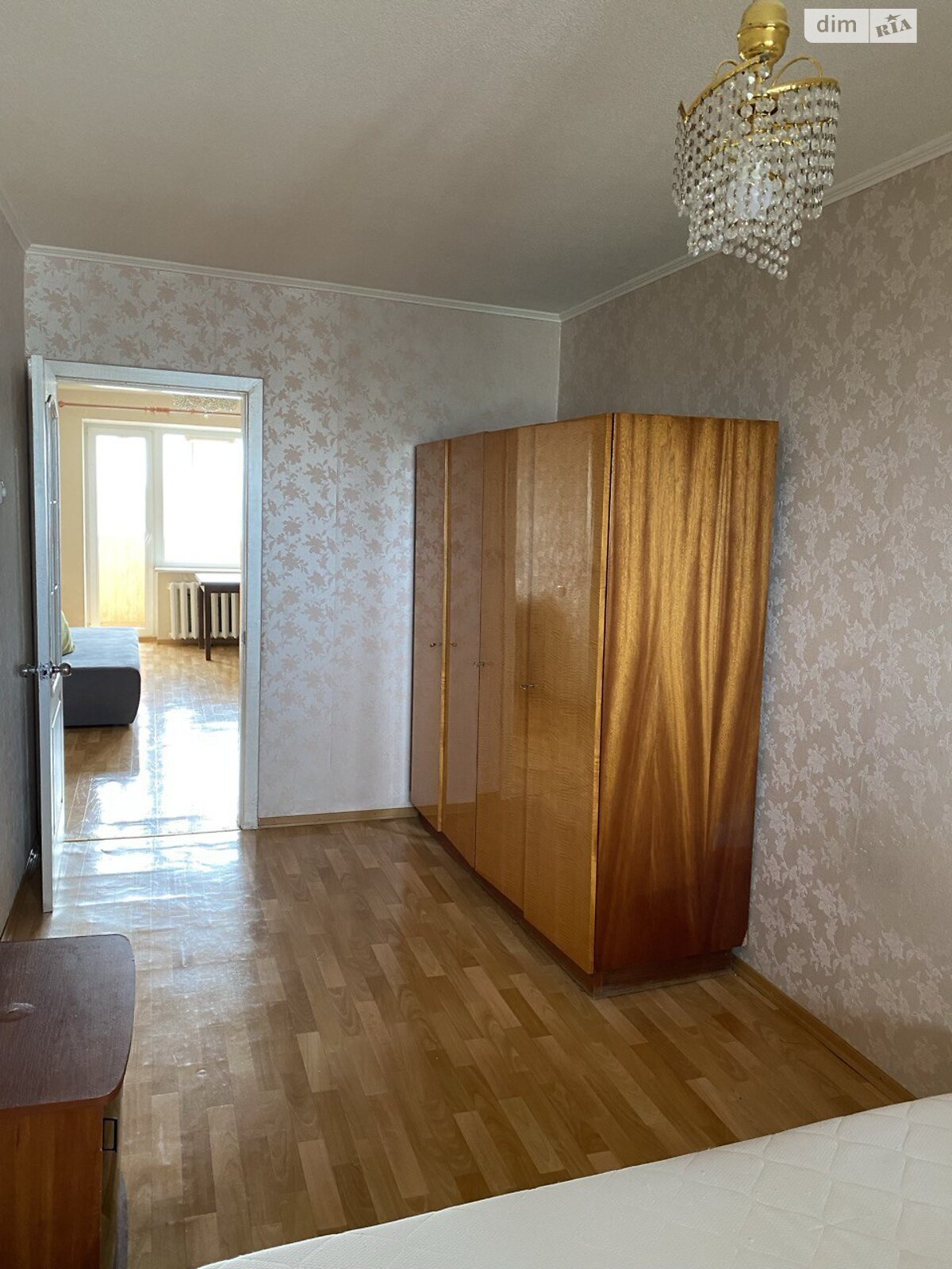 трикімнатна квартира в Дніпрі, район Косіора, на просп. Слобожанський 82 в довготривалу оренду помісячно фото 1 трикімнатна квартира в Дніпрі, район Косіора, на просп. Слобожанський 82 в довготривалу оренду помісячно фото 1