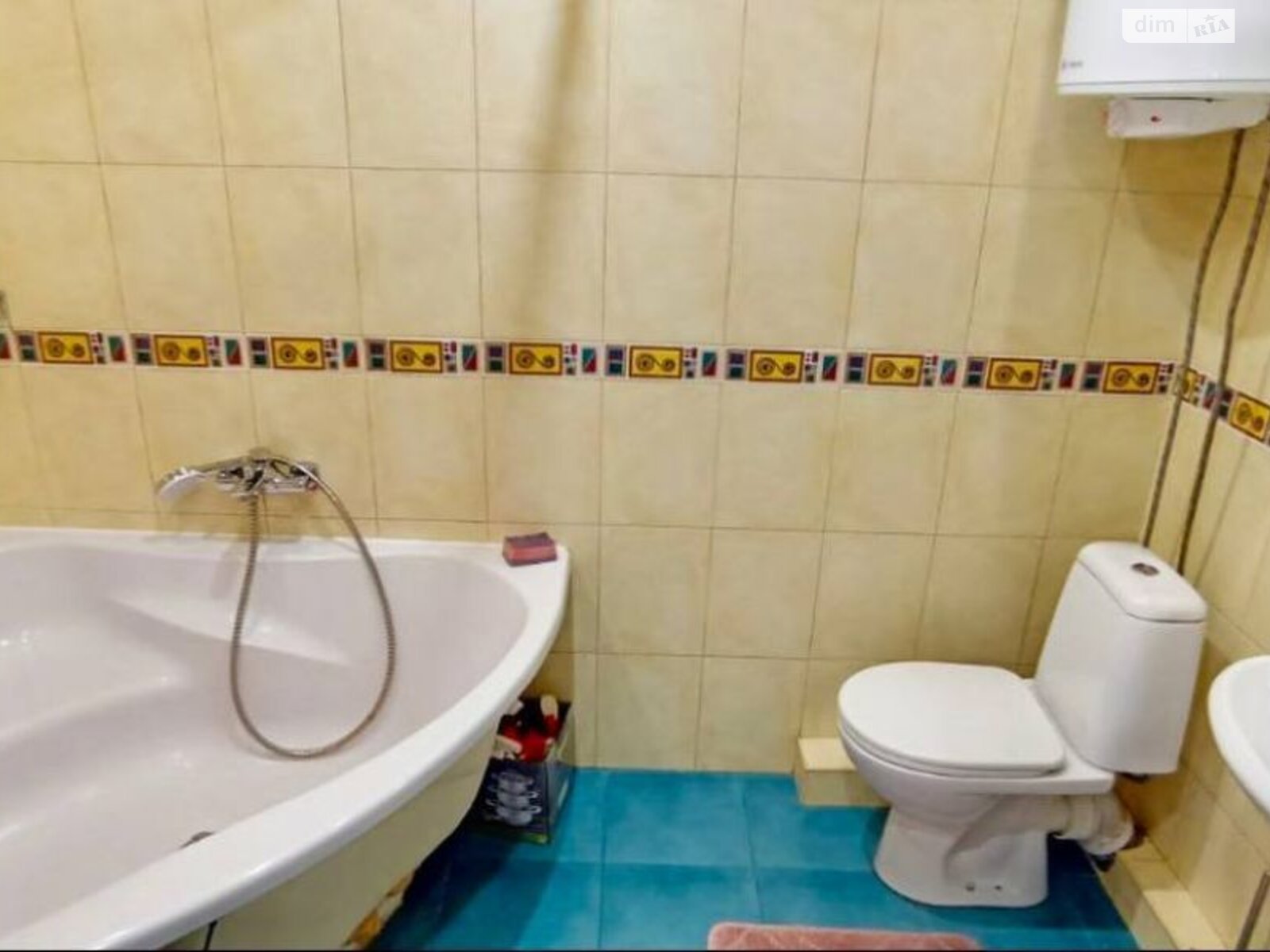 трехкомнатная квартира в Днепре, район Косиора, на просп. Слобожанский 40Б в аренду на долгий срок помесячно фото 1