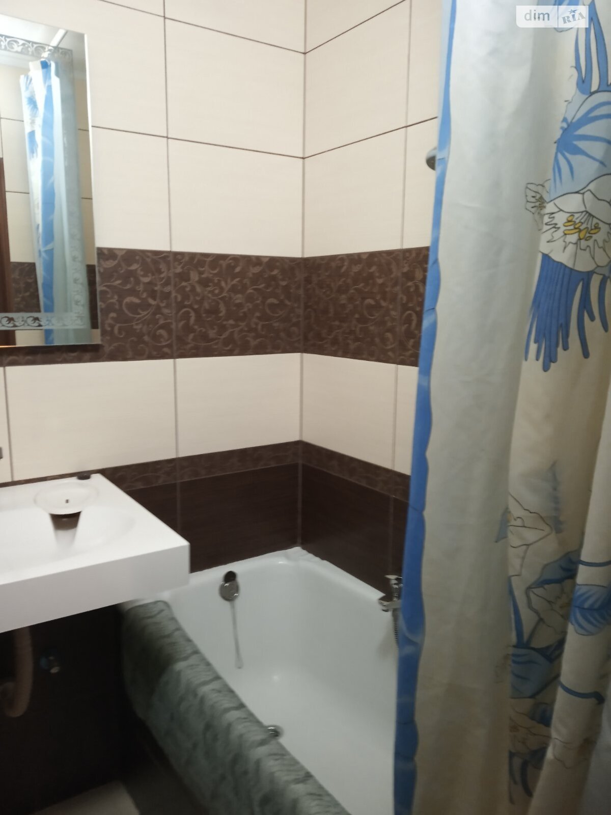 двухкомнатная квартира в Днепре, район Красный Камень, на ул. Большая Диивська 22 в аренду на долгий срок помесячно фото 1 двухкомнатная квартира в Днепре, район Красный Камень, на ул. Большая Диивська 22 в аренду на долгий срок помесячно фото 1