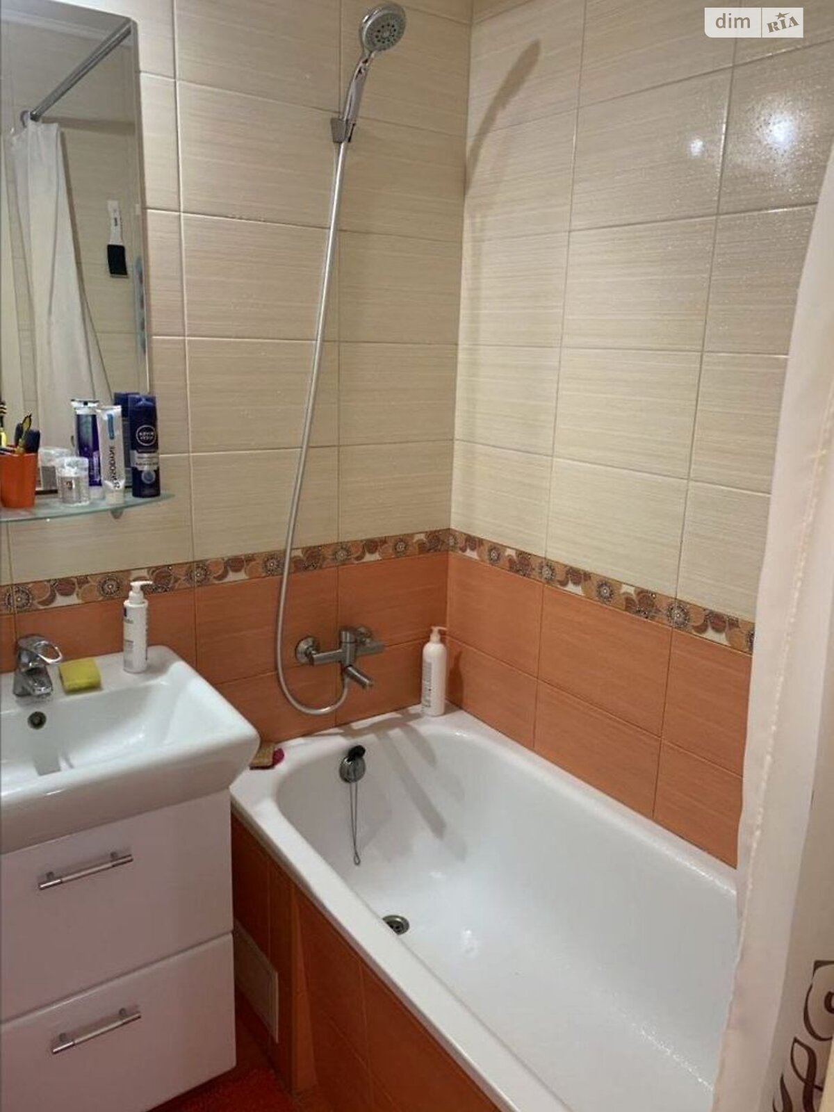 двухкомнатная квартира в Днепре, район Красный Камень, на ул. Большая Диивська 4/2 в аренду на долгий срок помесячно фото 1