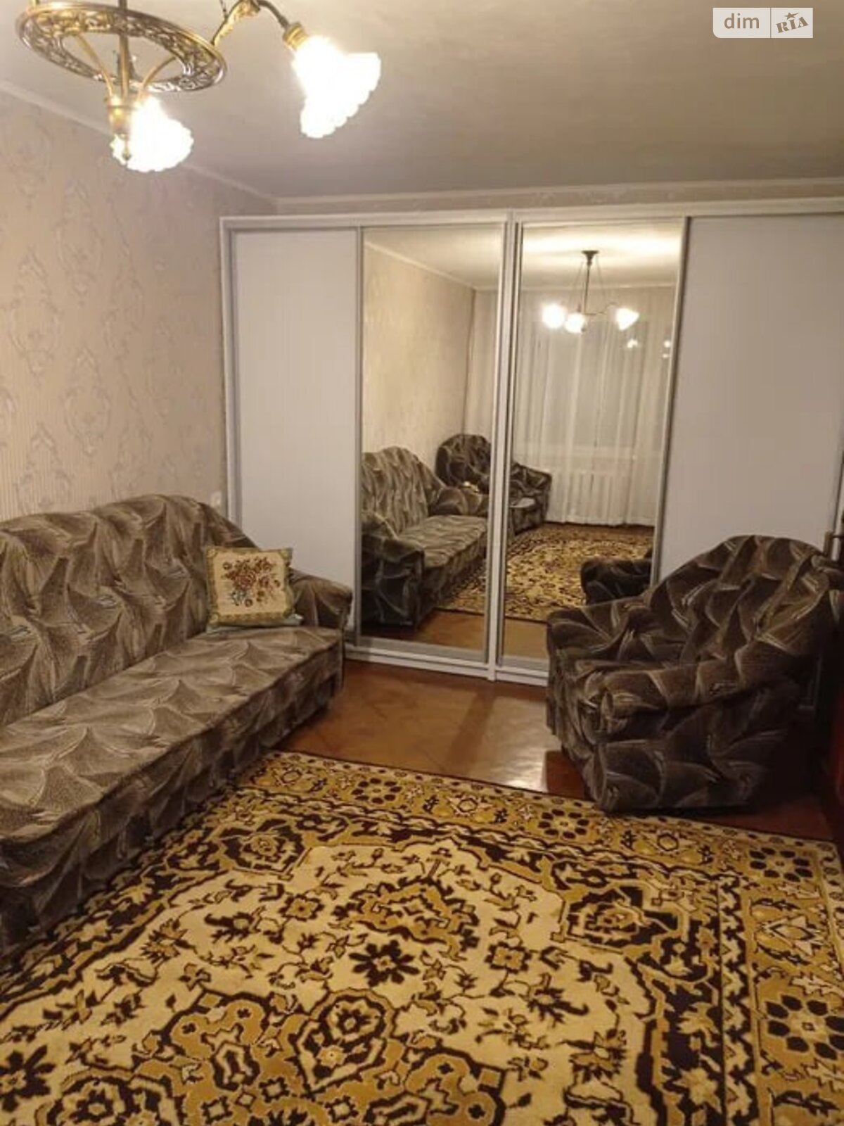 двухкомнатная квартира с мебелью в Днепре, район Красный Камень, на ул. Коробова 12 в аренду на долгий срок помесячно фото 1