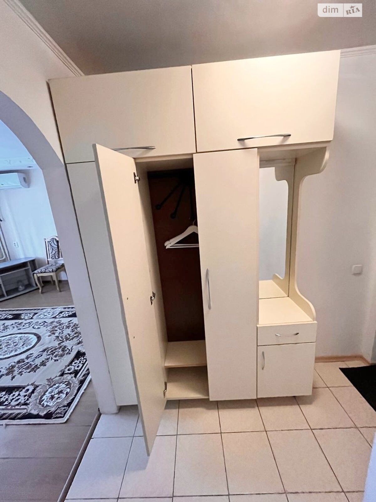 однокімнатна квартира в Дніпрі, район Червоний Камінь, на мас. Червоний Камінь в довготривалу оренду помісячно фото 1 однокімнатна квартира в Дніпрі, район Червоний Камінь, на мас. Червоний Камінь в довготривалу оренду помісячно фото 1