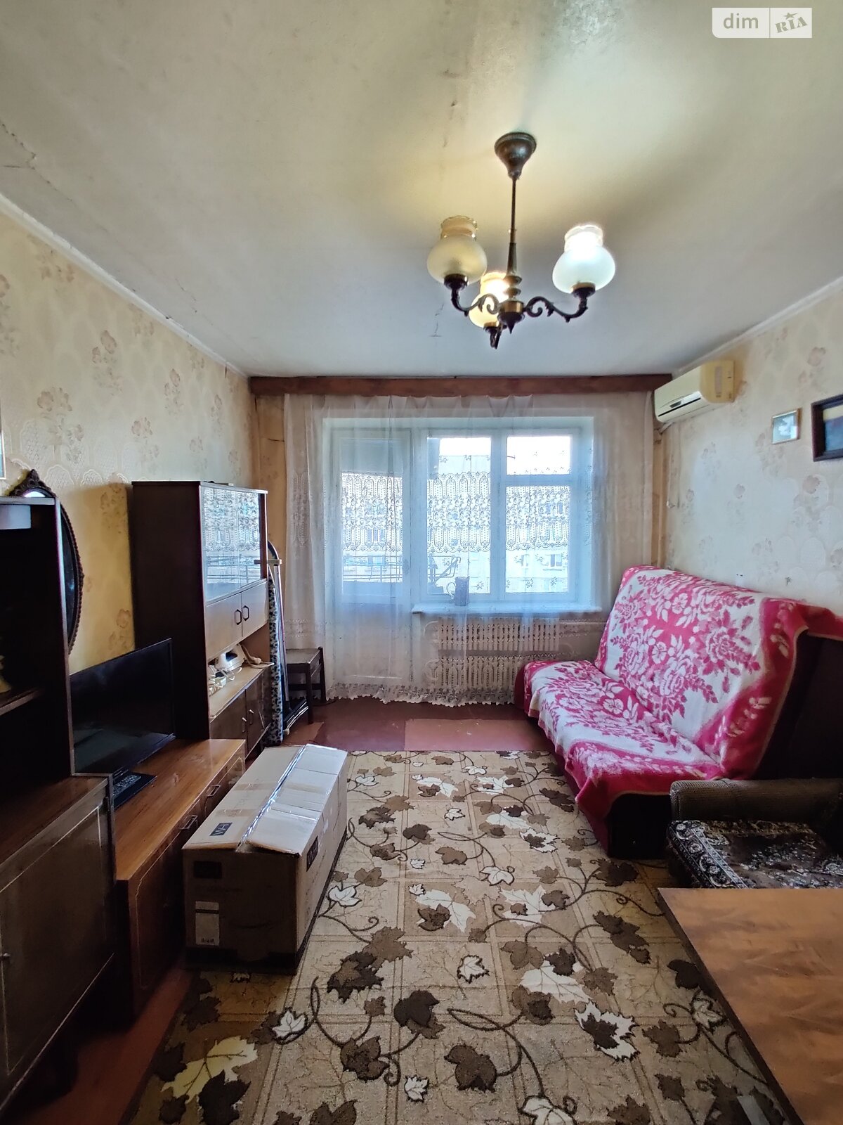 однокімнатна квартира в Дніпрі, район Червоний Камінь, на мас. Червоний Камінь в довготривалу оренду помісячно фото 1