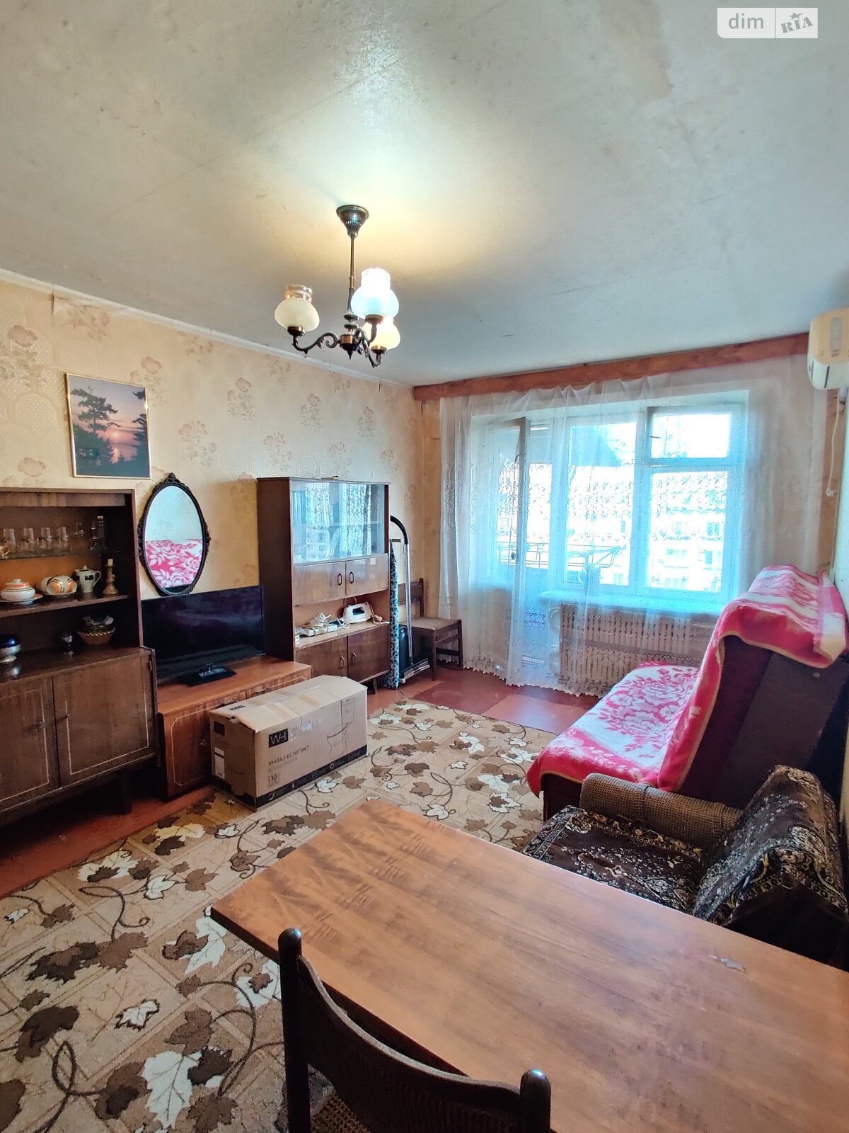 однокімнатна квартира в Дніпрі, район Червоний Камінь, на мас. Червоний Камінь в довготривалу оренду помісячно фото 1