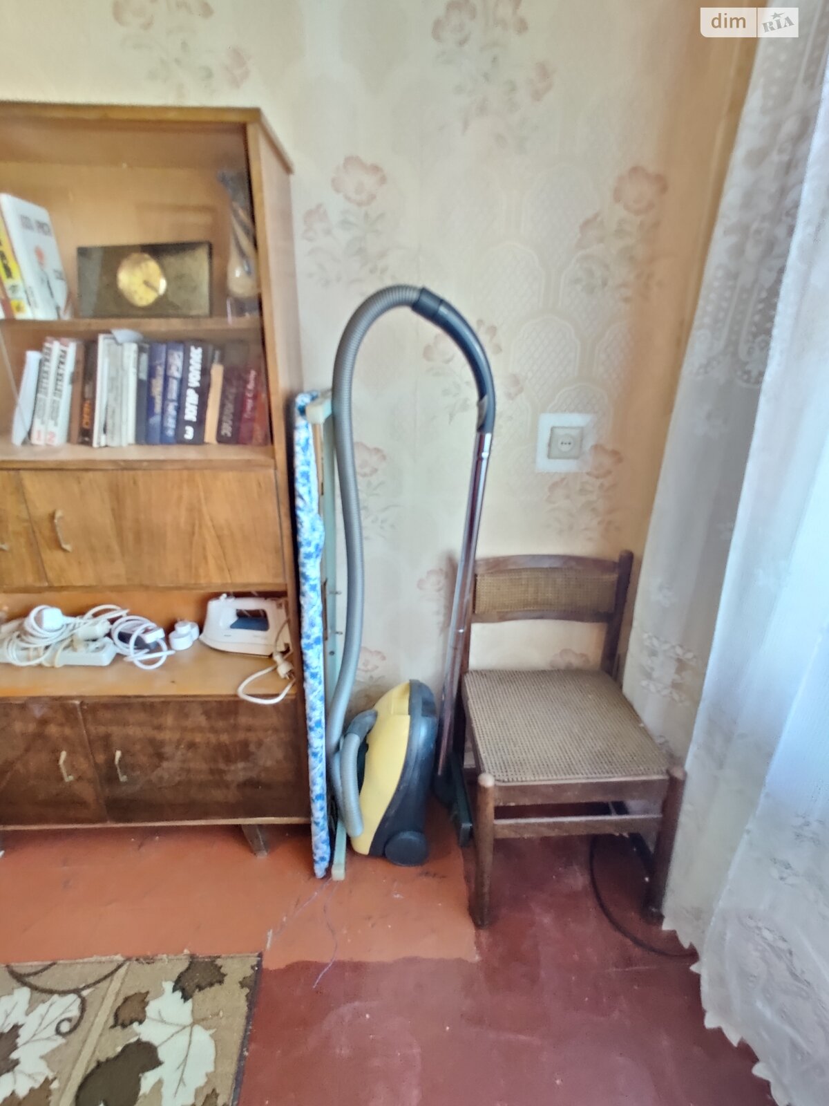 однокімнатна квартира в Дніпрі, район Червоний Камінь, на мас. Червоний Камінь в довготривалу оренду помісячно фото 1