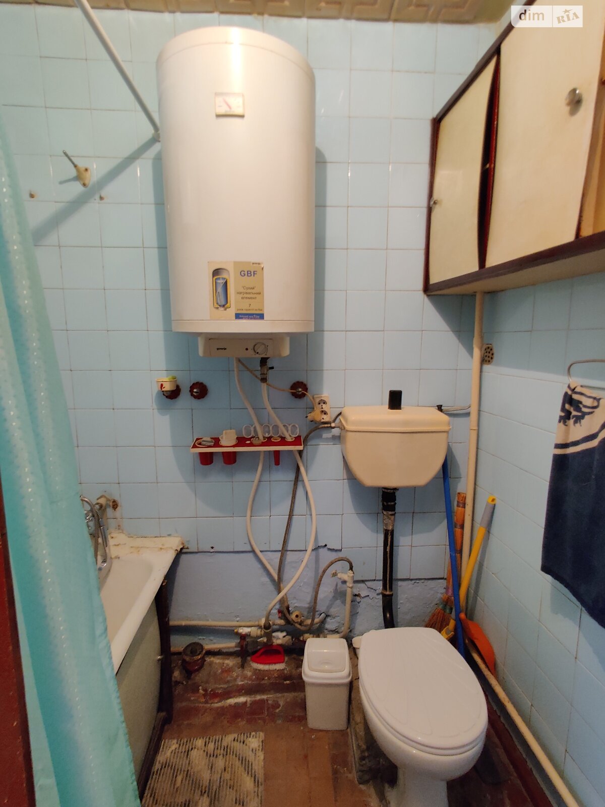 однокімнатна квартира в Дніпрі, район Червоний Камінь, на мас. Червоний Камінь в довготривалу оренду помісячно фото 1