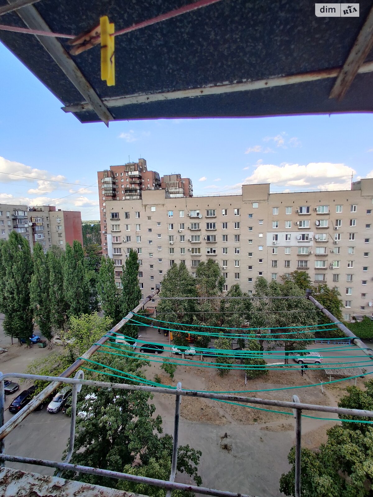 однокімнатна квартира в Дніпрі, район Червоний Камінь, на мас. Червоний Камінь в довготривалу оренду помісячно фото 1