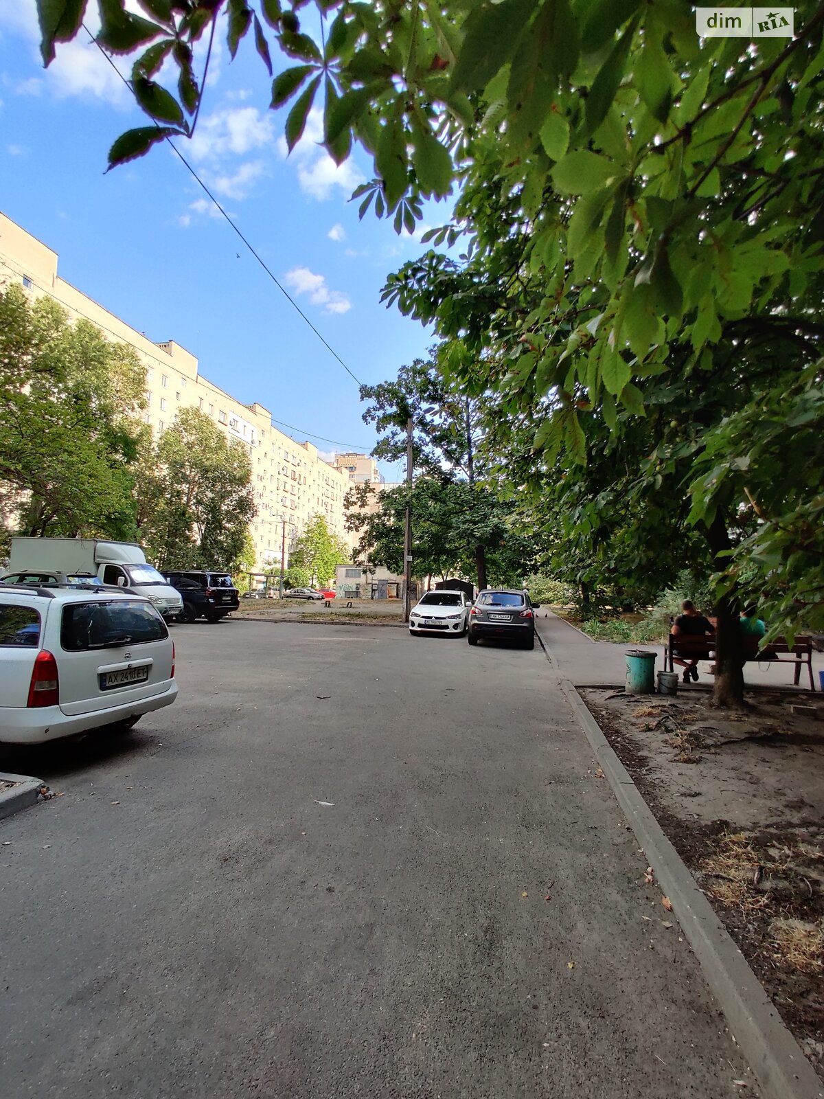 однокімнатна квартира в Дніпрі, район Червоний Камінь, на мас. Червоний Камінь в довготривалу оренду помісячно фото 1