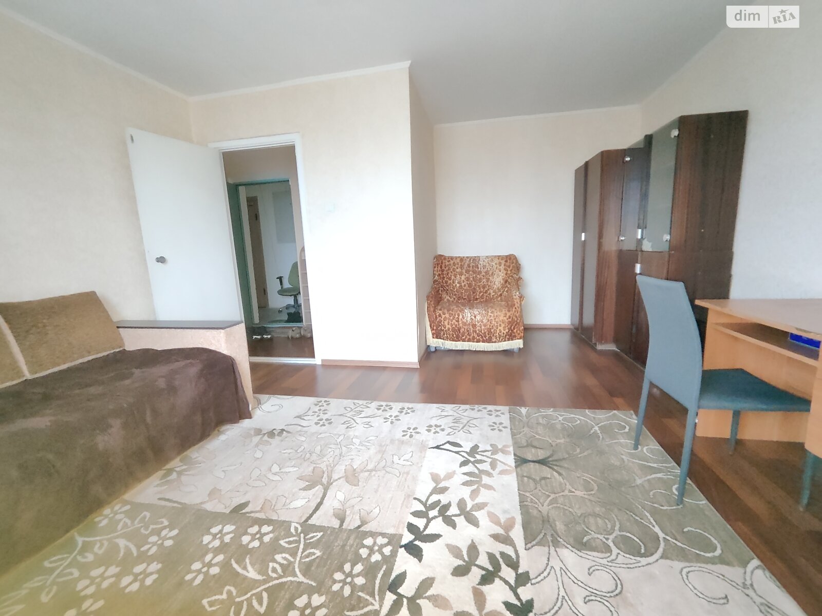 однокомнатная квартира в Днепре, район Красный Камень, на ул. Савкина в аренду на долгий срок помесячно фото 1 однокомнатная квартира в Днепре, район Красный Камень, на ул. Савкина в аренду на долгий срок помесячно фото 1