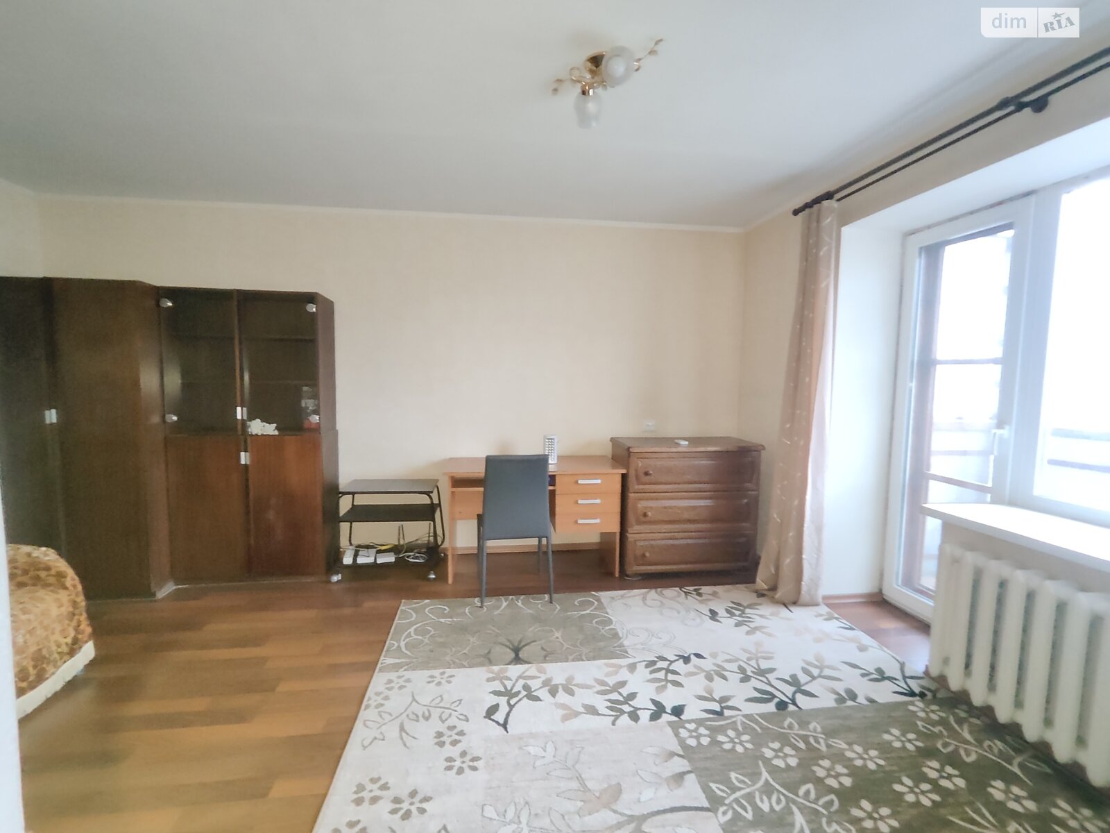 однокомнатная квартира в Днепре, район Красный Камень, на ул. Савкина в аренду на долгий срок помесячно фото 1 однокомнатная квартира в Днепре, район Красный Камень, на ул. Савкина в аренду на долгий срок помесячно фото 1