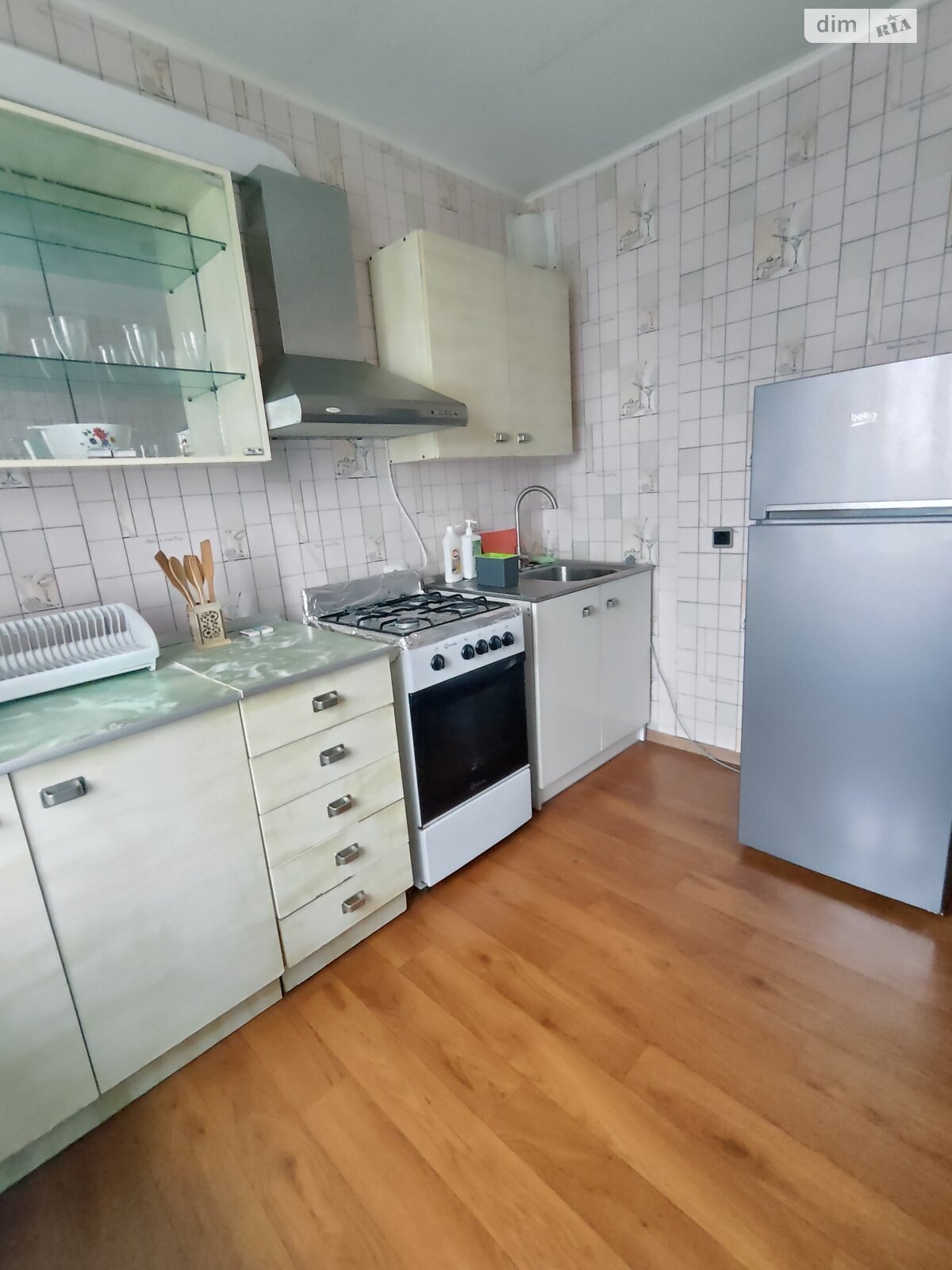 однокомнатная квартира в Днепре, район Красный Камень, на ул. Савкина в аренду на долгий срок помесячно фото 1 однокомнатная квартира в Днепре, район Красный Камень, на ул. Савкина в аренду на долгий срок помесячно фото 1