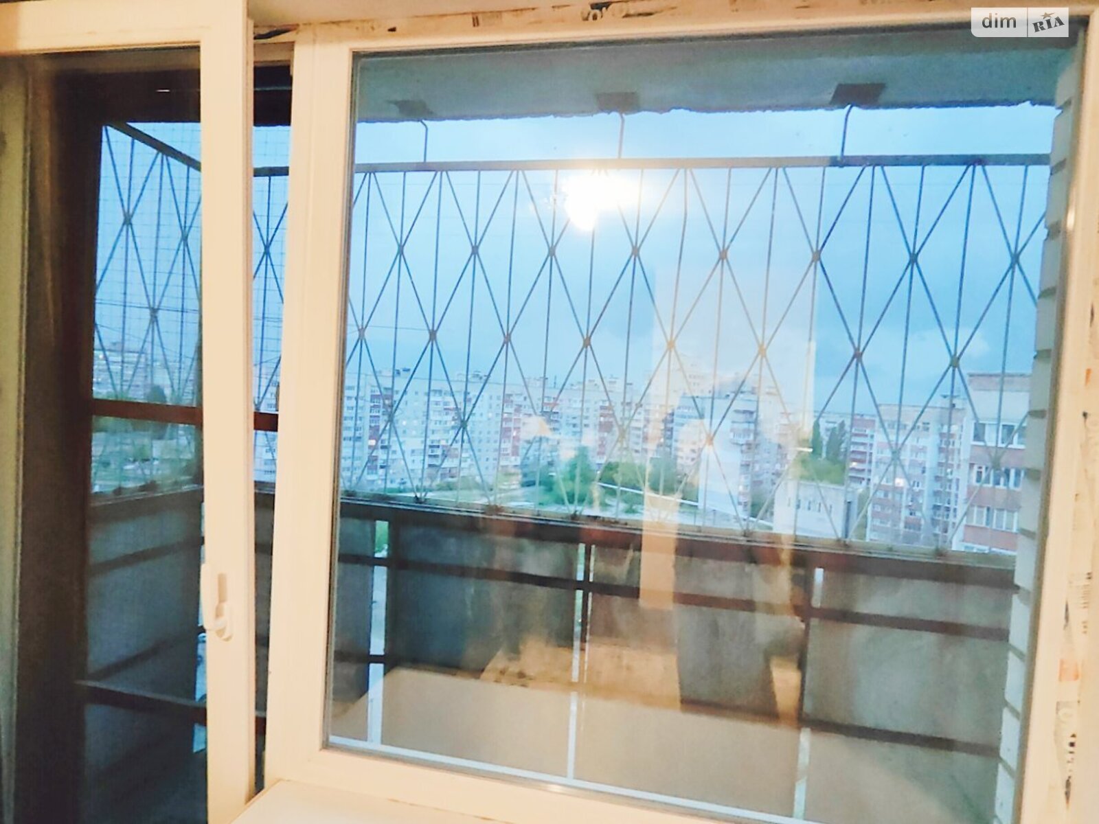 однокомнатная квартира в Днепре, район Красный Камень, на ул. Савкина в аренду на долгий срок помесячно фото 1 однокомнатная квартира в Днепре, район Красный Камень, на ул. Савкина в аренду на долгий срок помесячно фото 1