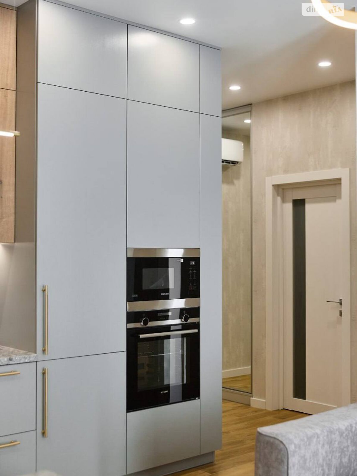 однокомнатная квартира в Днепре, на бул. Кучеревского 1 в аренду на долгий срок помесячно фото 1 однокомнатная квартира в Днепре, на бул. Кучеревского 1 в аренду на долгий срок помесячно фото 1