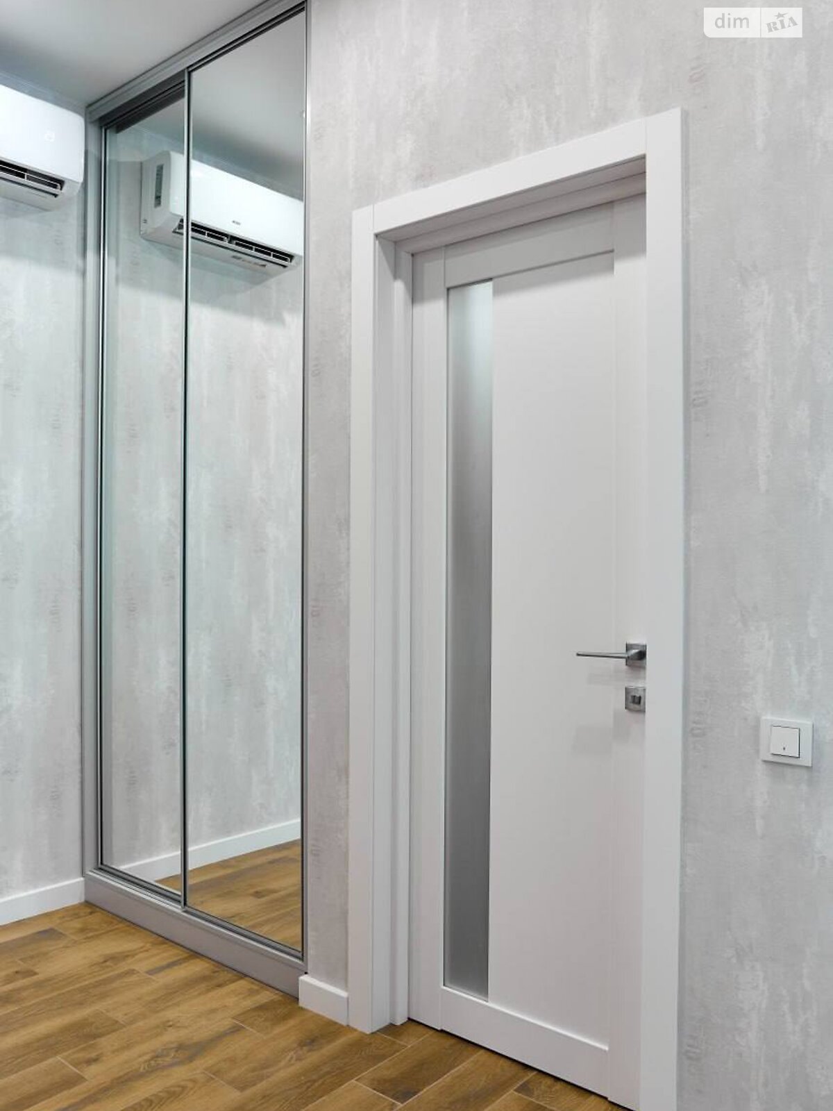 однокомнатная квартира в Днепре, на бул. Кучеревского 1 в аренду на долгий срок помесячно фото 1 однокомнатная квартира в Днепре, на бул. Кучеревского 1 в аренду на долгий срок помесячно фото 1