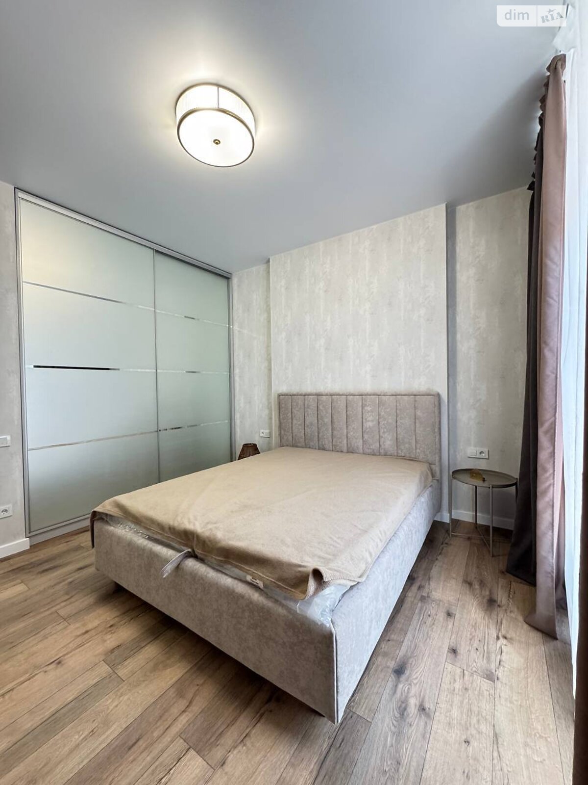 однокомнатная квартира в Днепре, на бул. Кучеревского 1 в аренду на долгий срок помесячно фото 1 однокомнатная квартира в Днепре, на бул. Кучеревского 1 в аренду на долгий срок помесячно фото 1