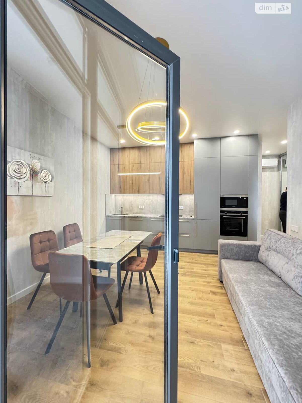 однокомнатная квартира в Днепре, на бул. Кучеревского 1 в аренду на долгий срок помесячно фото 1 однокомнатная квартира в Днепре, на бул. Кучеревского 1 в аренду на долгий срок помесячно фото 1