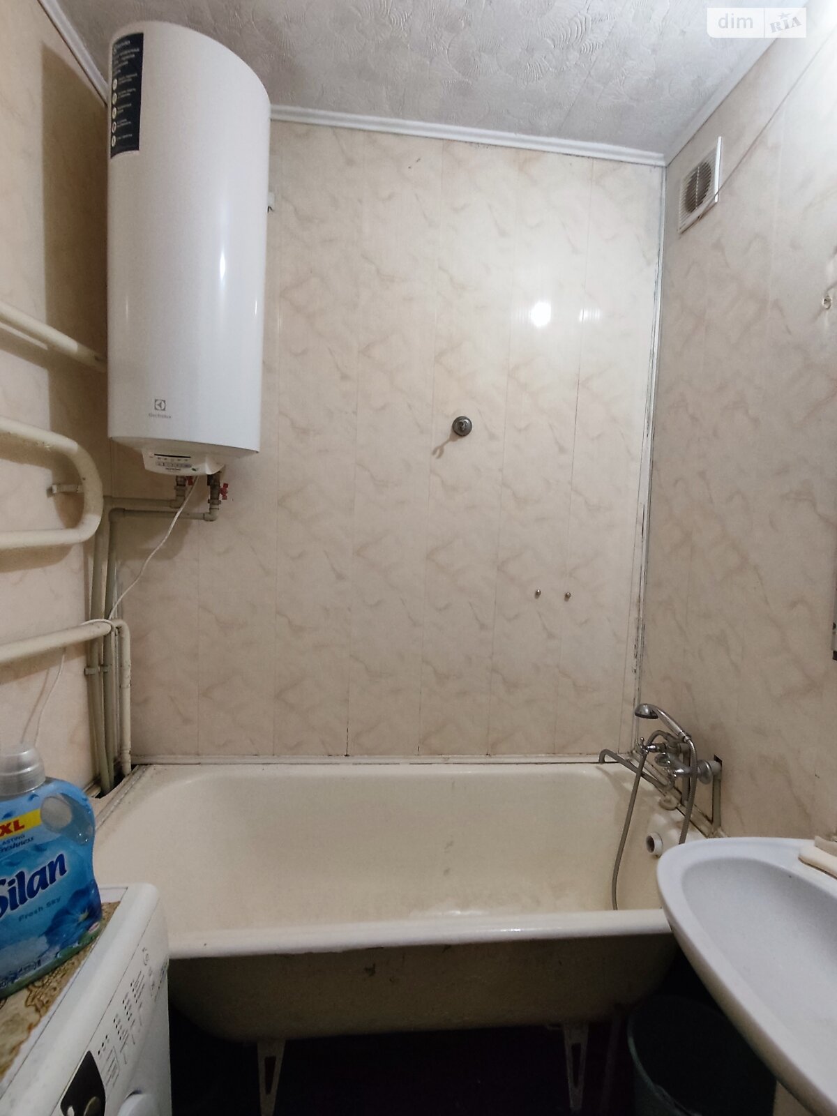 однокомнатная квартира в Днепре, район Лагерный, на ул. Писаржевского 11 в аренду на долгий срок помесячно фото 1 однокомнатная квартира в Днепре, район Лагерный, на ул. Писаржевского 11 в аренду на долгий срок помесячно фото 1